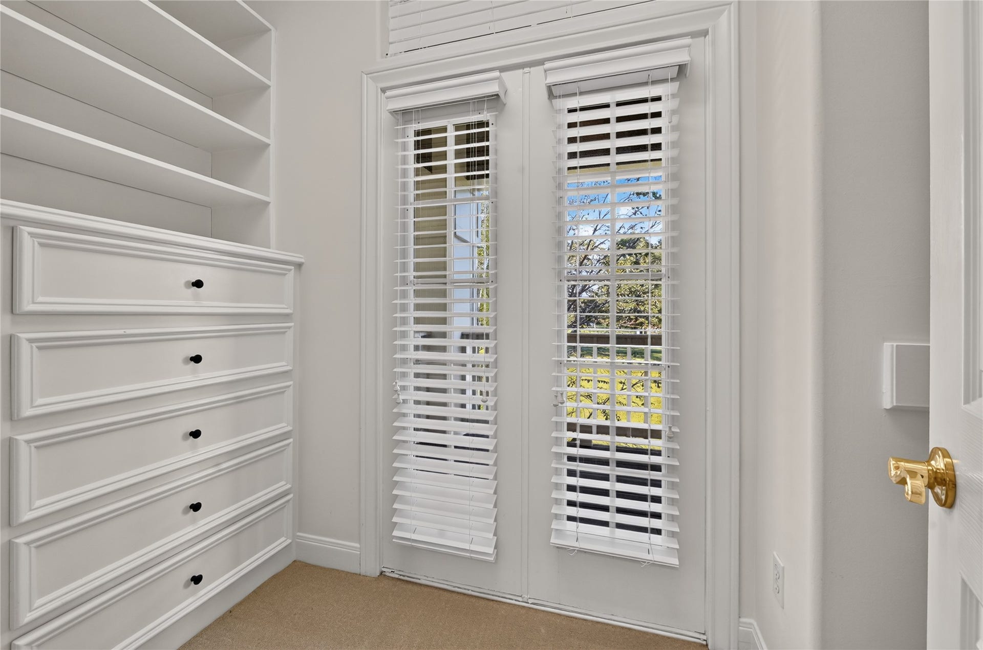 4510 River Forest Drive, Richmond, TX 77406 Built-in closets throughout.
