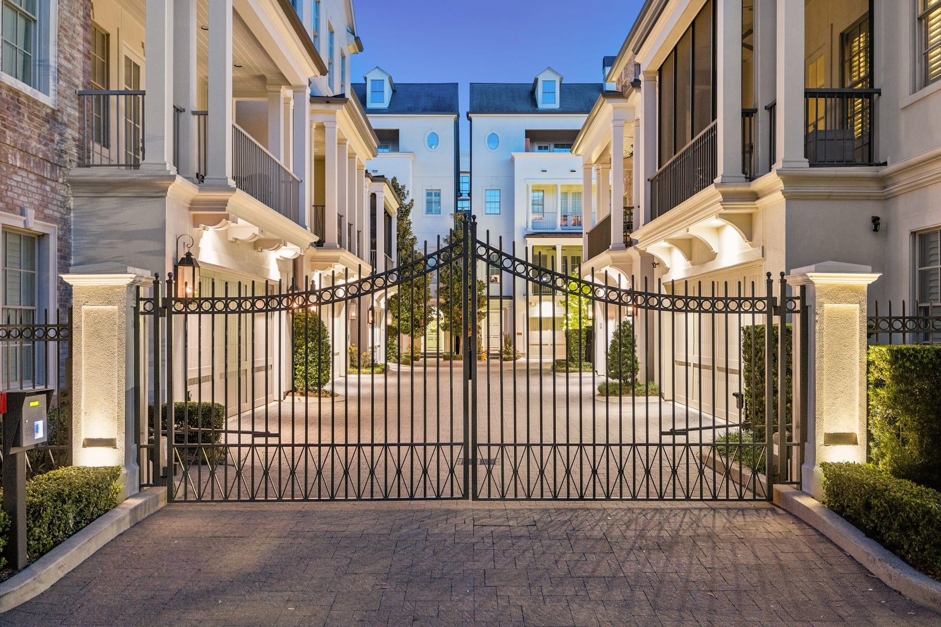 2131 Bancroft Street, Houston, TX 77027 Elegant gated entrance to Bancroft Place, an exclusive enclave of just 18 luxury residences, offering privacy, security, and a beautifully maintained setting.