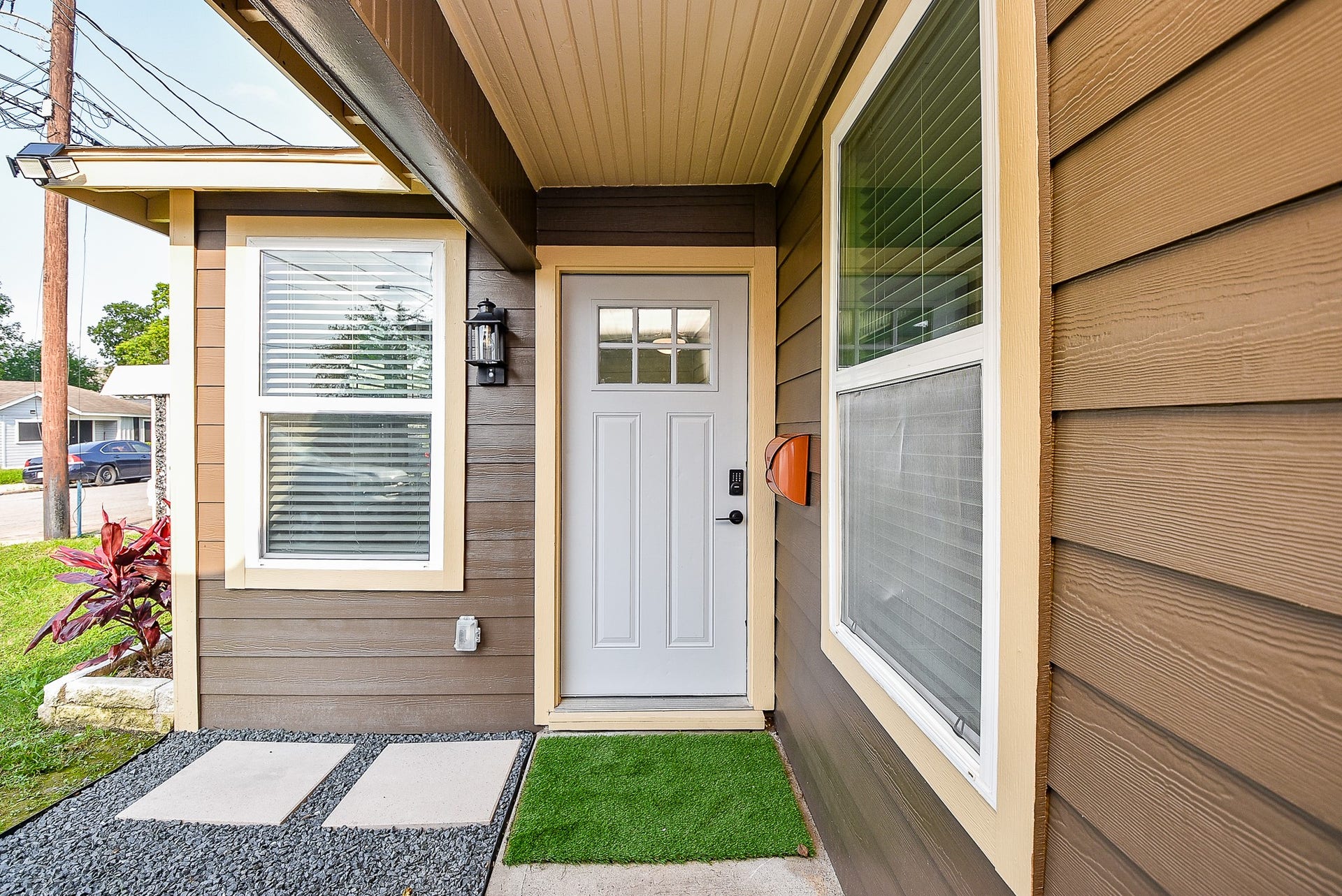 3710 Dreyfus Street, Houston, TX 77021 3710 Dreyfus Street, Houston, TX 77021