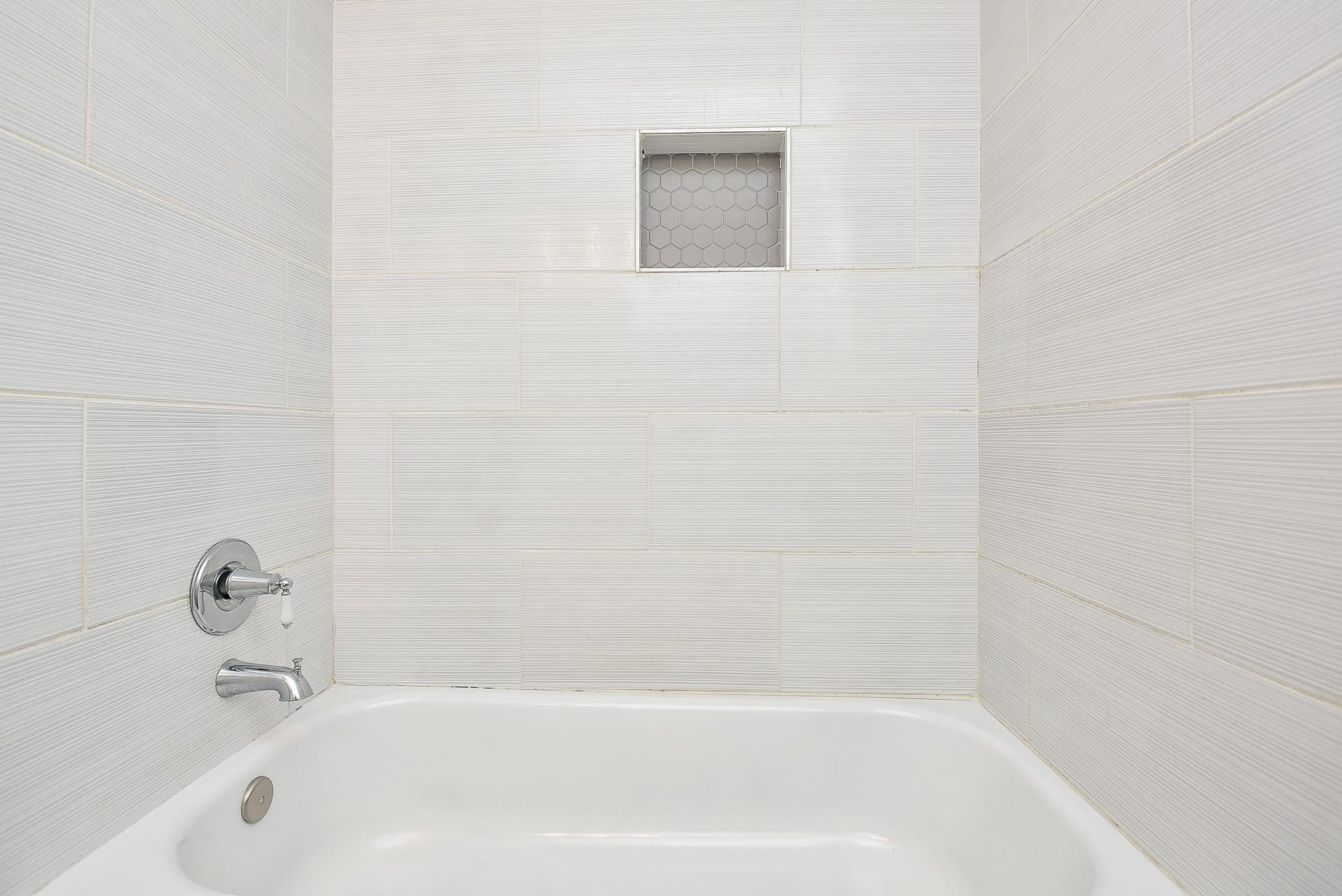 3710 Dreyfus Street, Houston, TX 77021 3710 Dreyfus Street, Houston, TX 77021