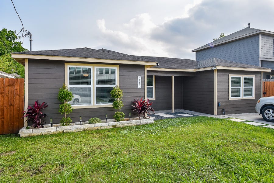 Property photo for 3710 Dreyfus Street, Houston, TX