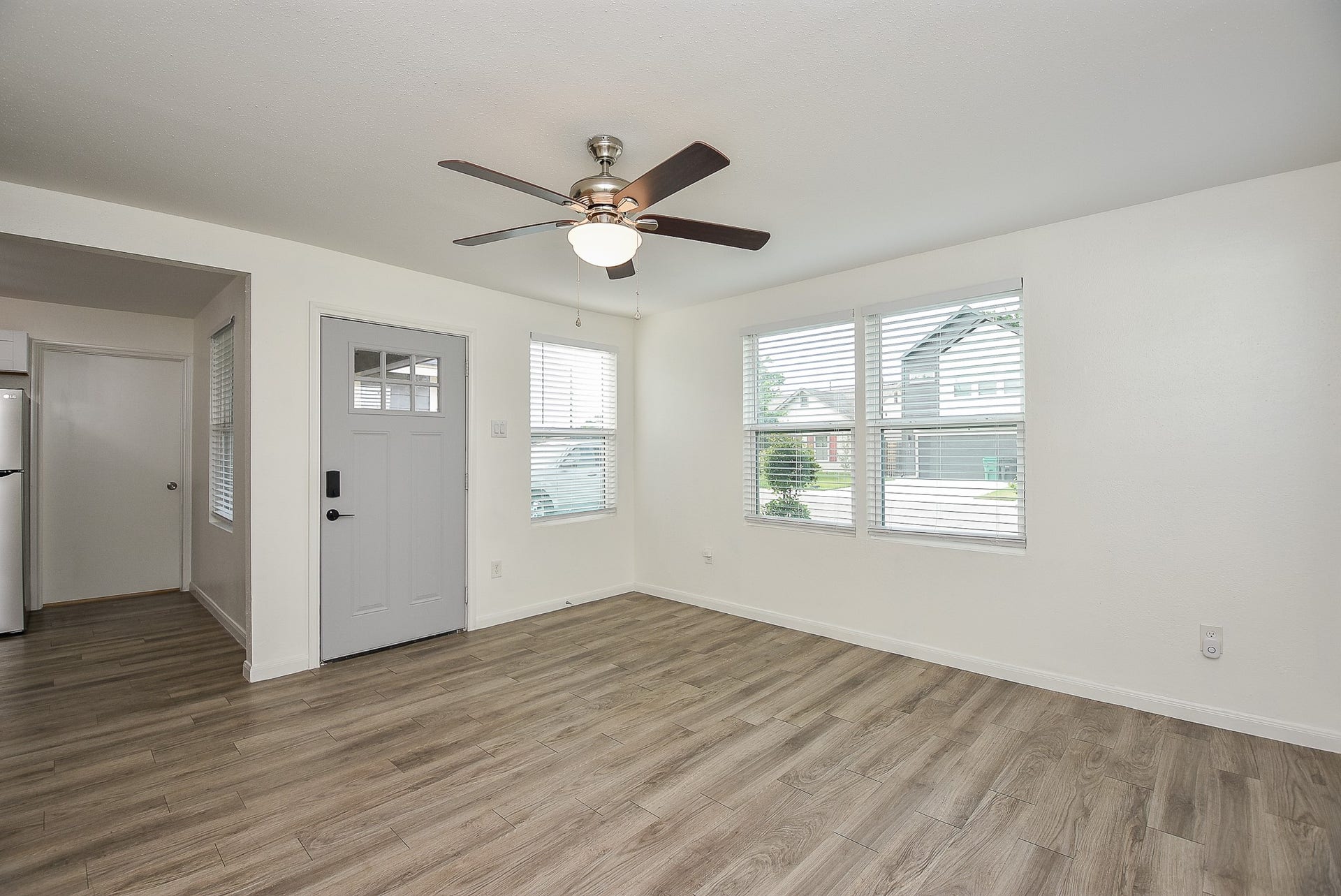 3710 Dreyfus Street, Houston, TX 77021 3710 Dreyfus Street, Houston, TX 77021