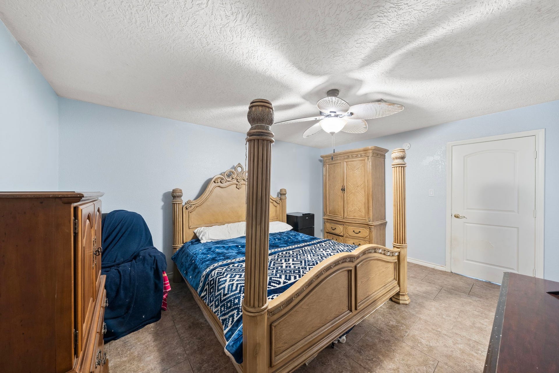 4522 Albatross Drive, Seabrook, TX 77586