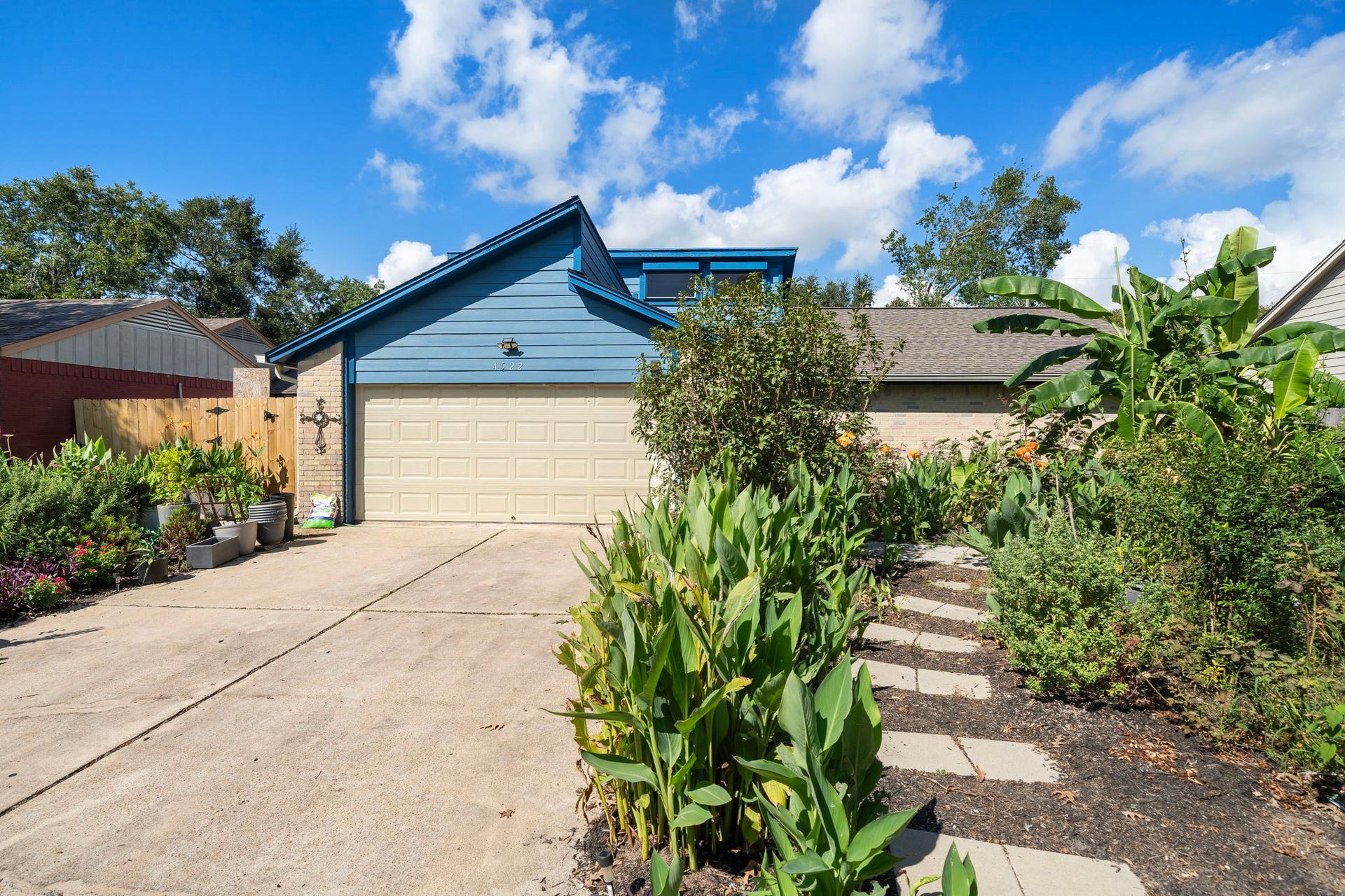 4522 Albatross Drive, Seabrook, TX 77586