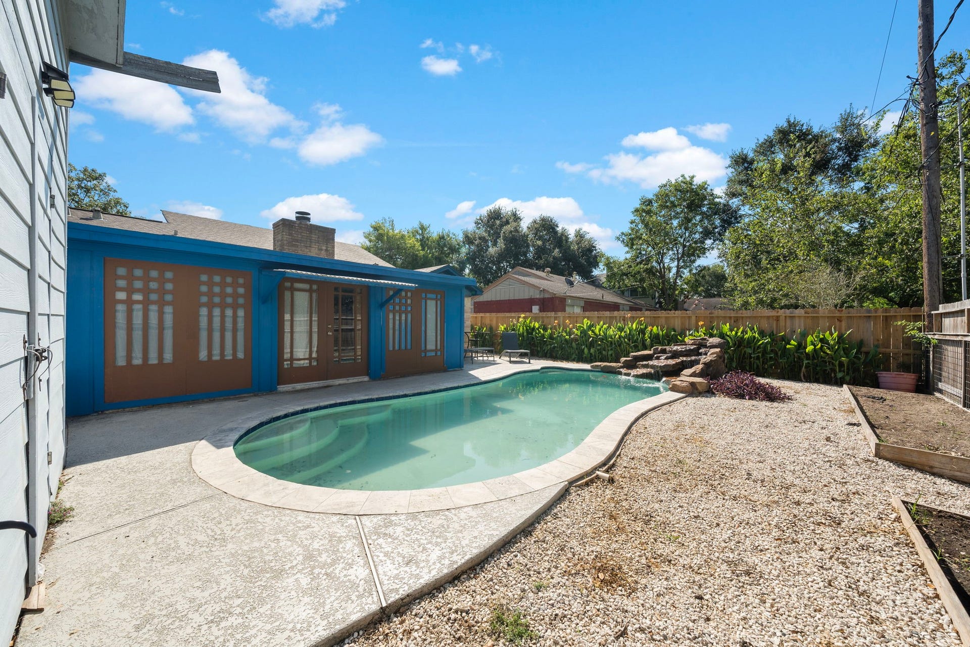 4522 Albatross Drive, Seabrook, TX 77586