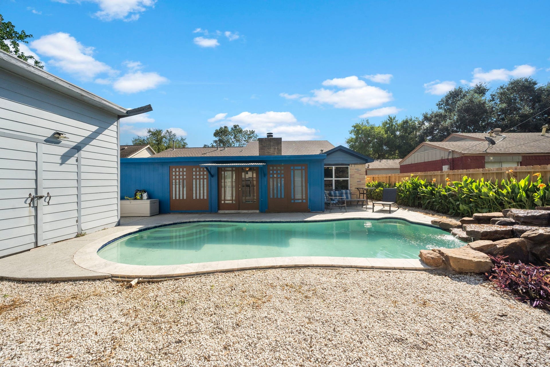 4522 Albatross Drive, Seabrook, TX 77586