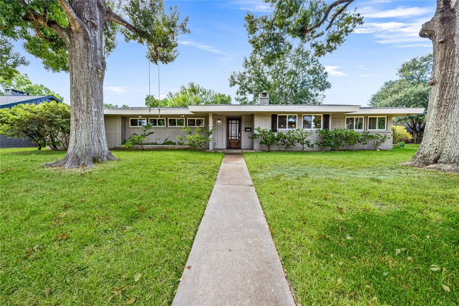 Property photo for 4807 Omeara Drive, Houston, TX