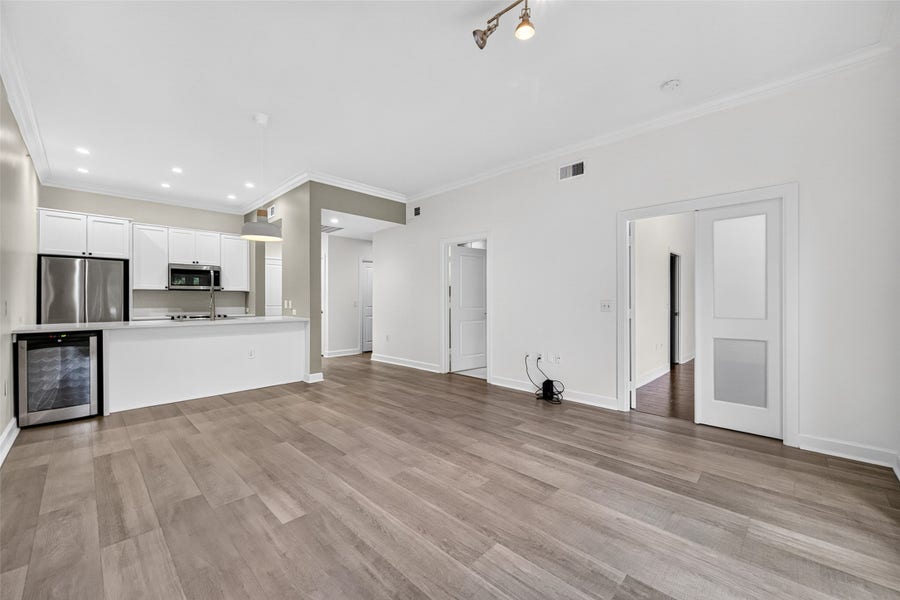 Property photo for 100 Willard Street, #21, Houston, TX