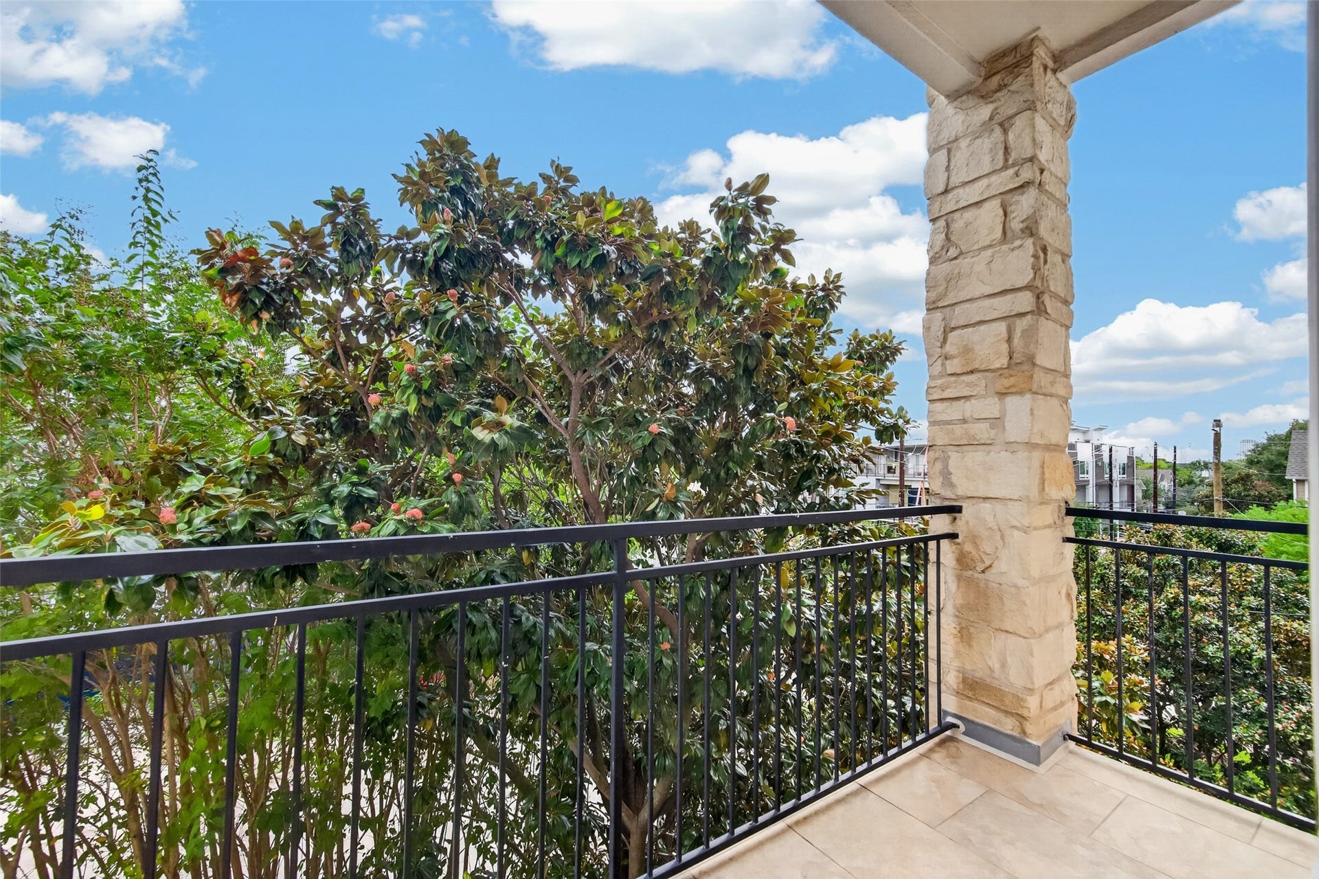 100 Willard Street, #21, Houston, TX 77006 100 Willard Street, #21, Houston, TX 77006
