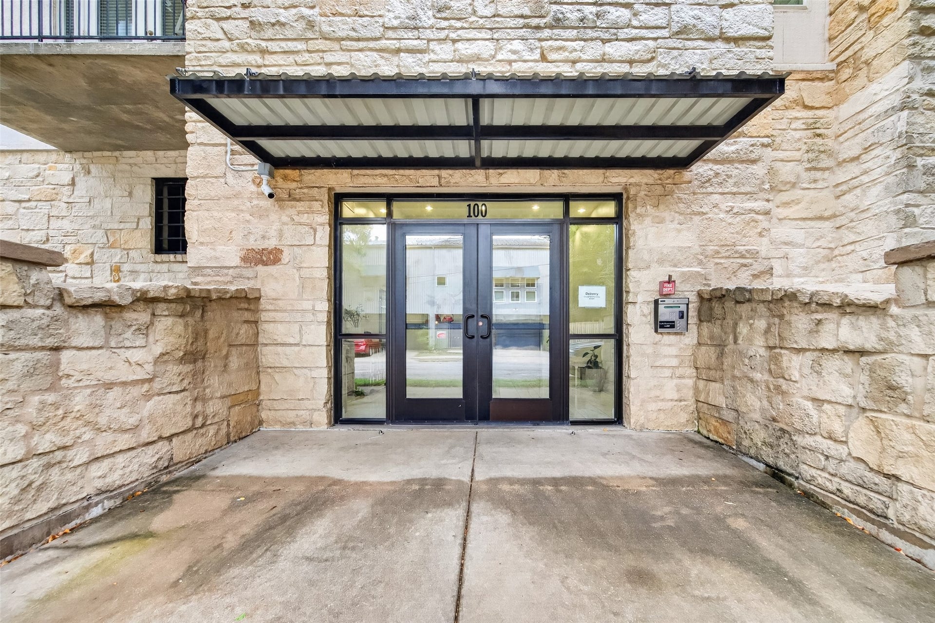 100 Willard Street, #21, Houston, TX 77006 100 Willard Street, #21, Houston, TX 77006