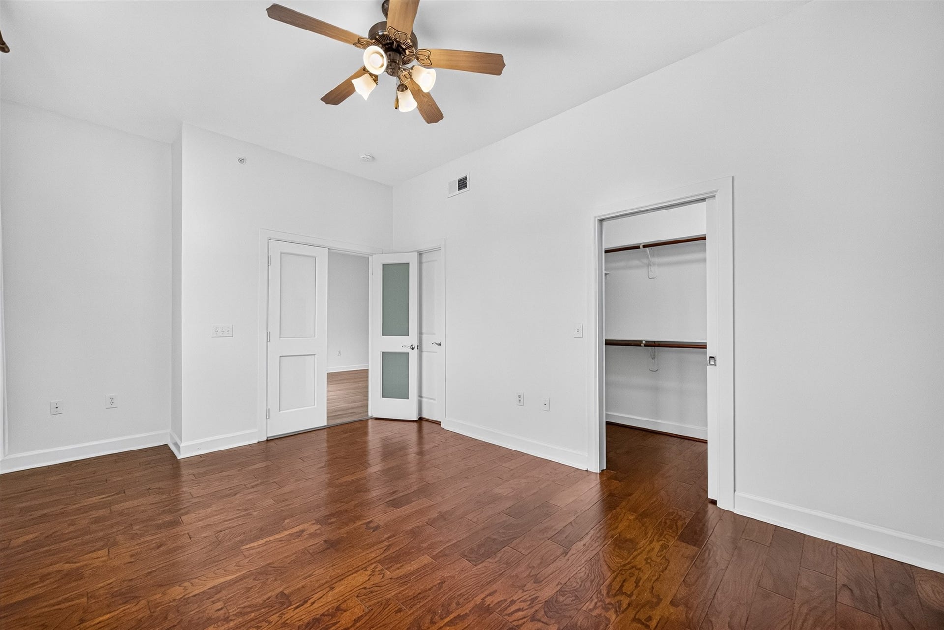 100 Willard Street, #21, Houston, TX 77006 100 Willard Street, #21, Houston, TX 77006