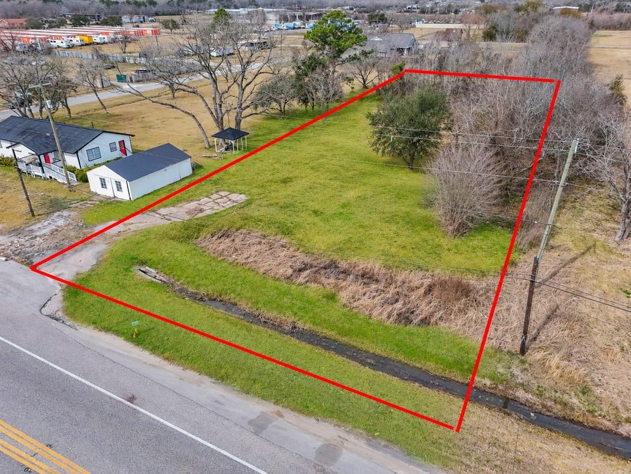 Property photo for 2905 Fm-646, Dickinson, TX