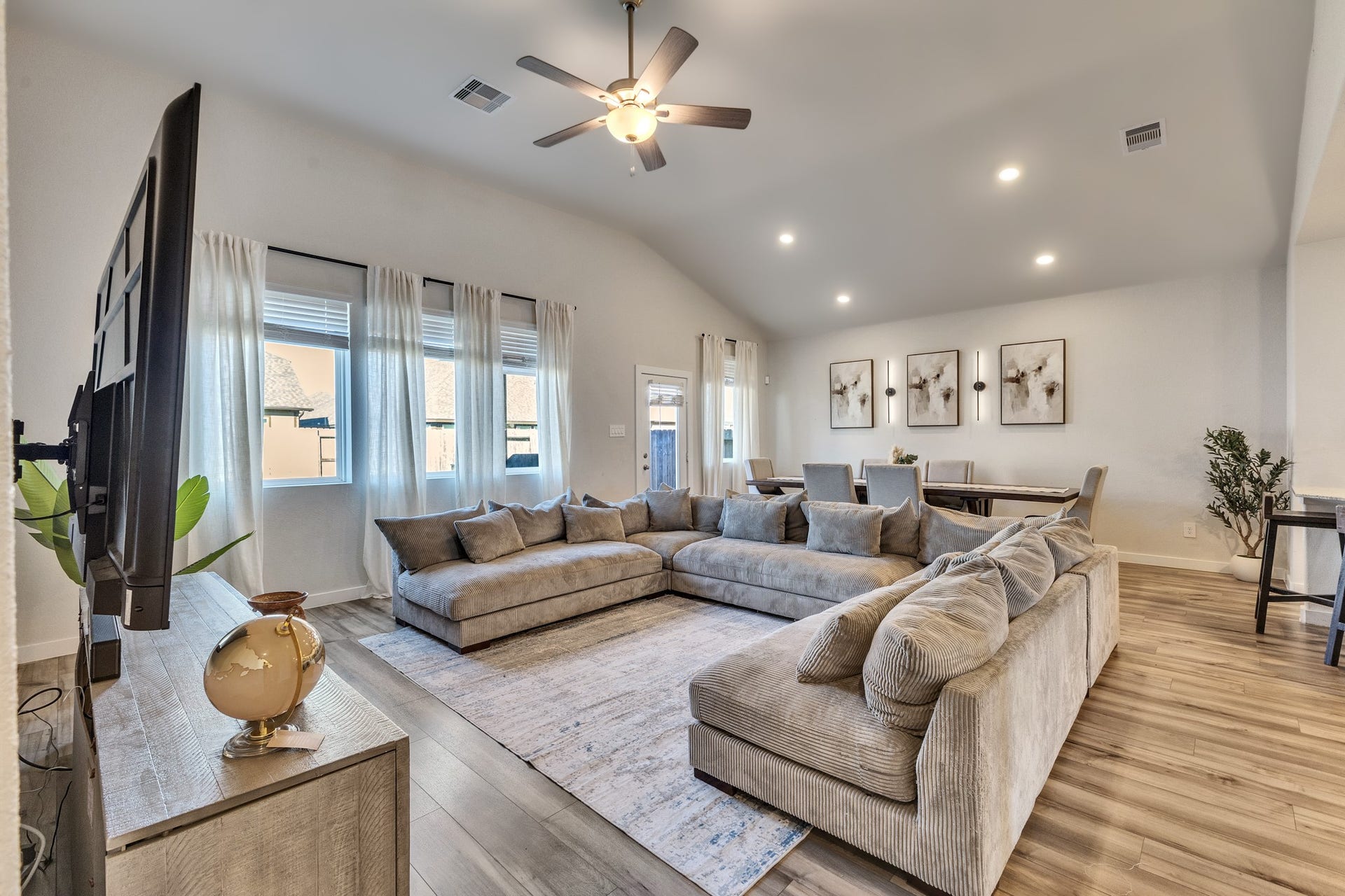 10842 Bodie Hills Drive, Rosharon, TX 77583 10842 Bodie Hills Drive, Rosharon, TX 77583