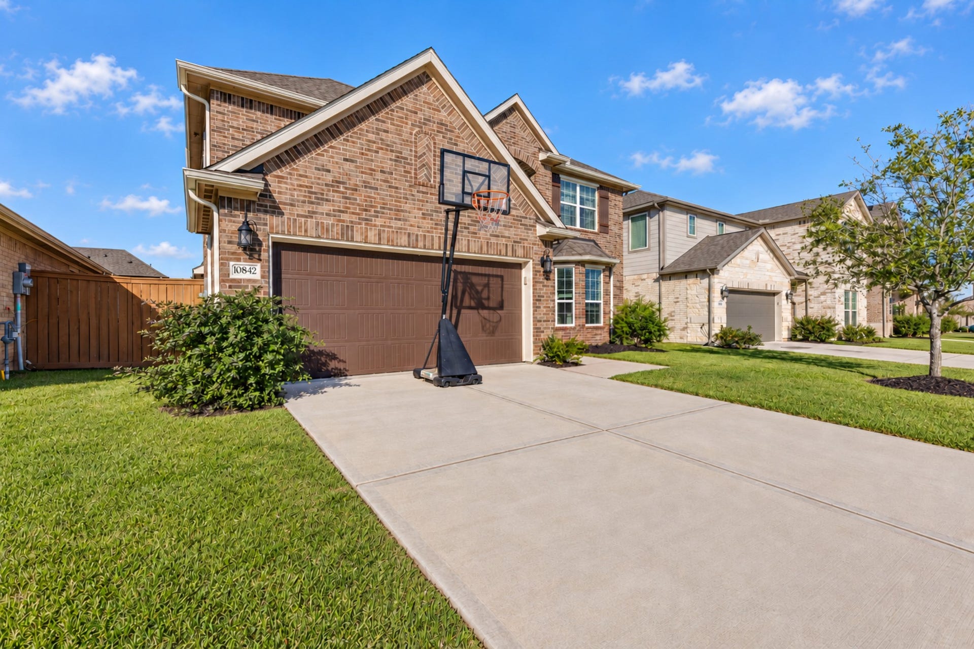 10842 Bodie Hills Drive, Rosharon, TX 77583 10842 Bodie Hills Drive, Rosharon, TX 77583