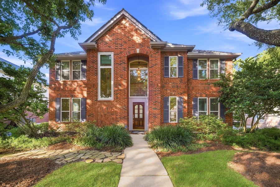 Property photo for 1215 Rosemeadow Drive, Houston, TX
