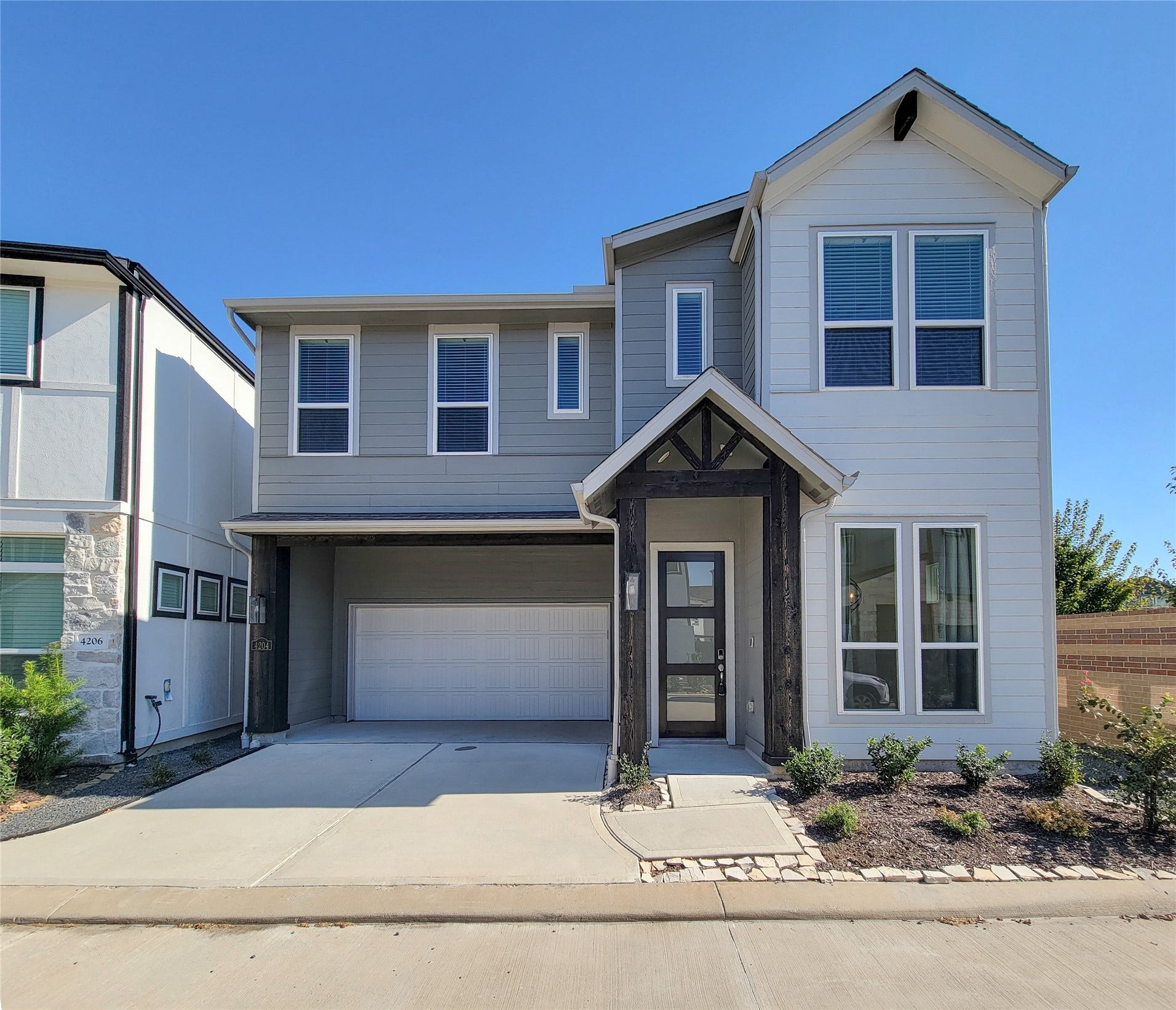 4204 Pleasing Breeze Drive, Houston, TX 77080