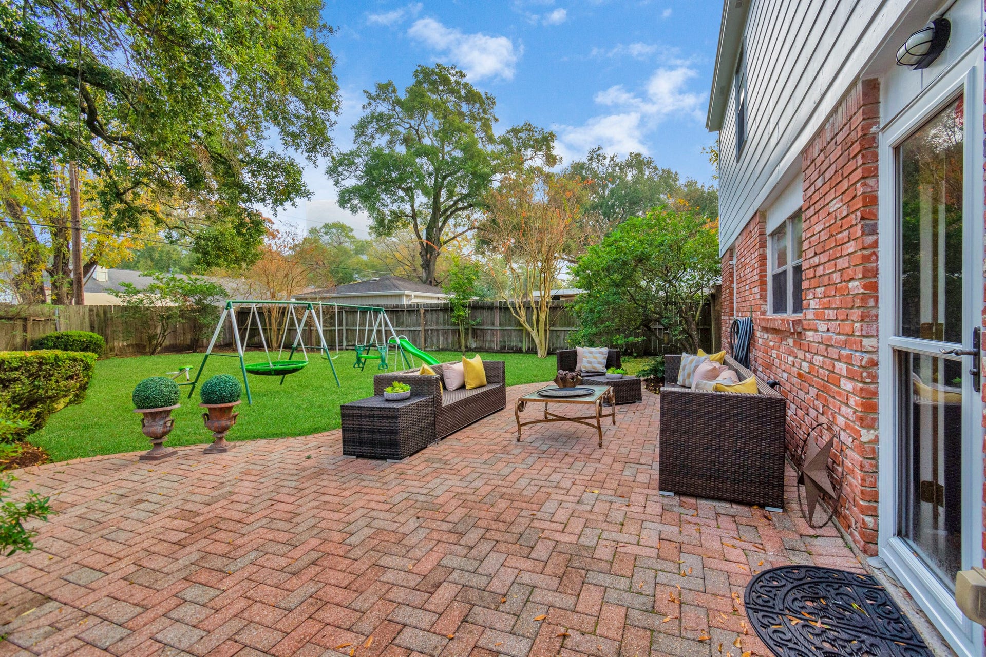 Patio perfect for entertainment