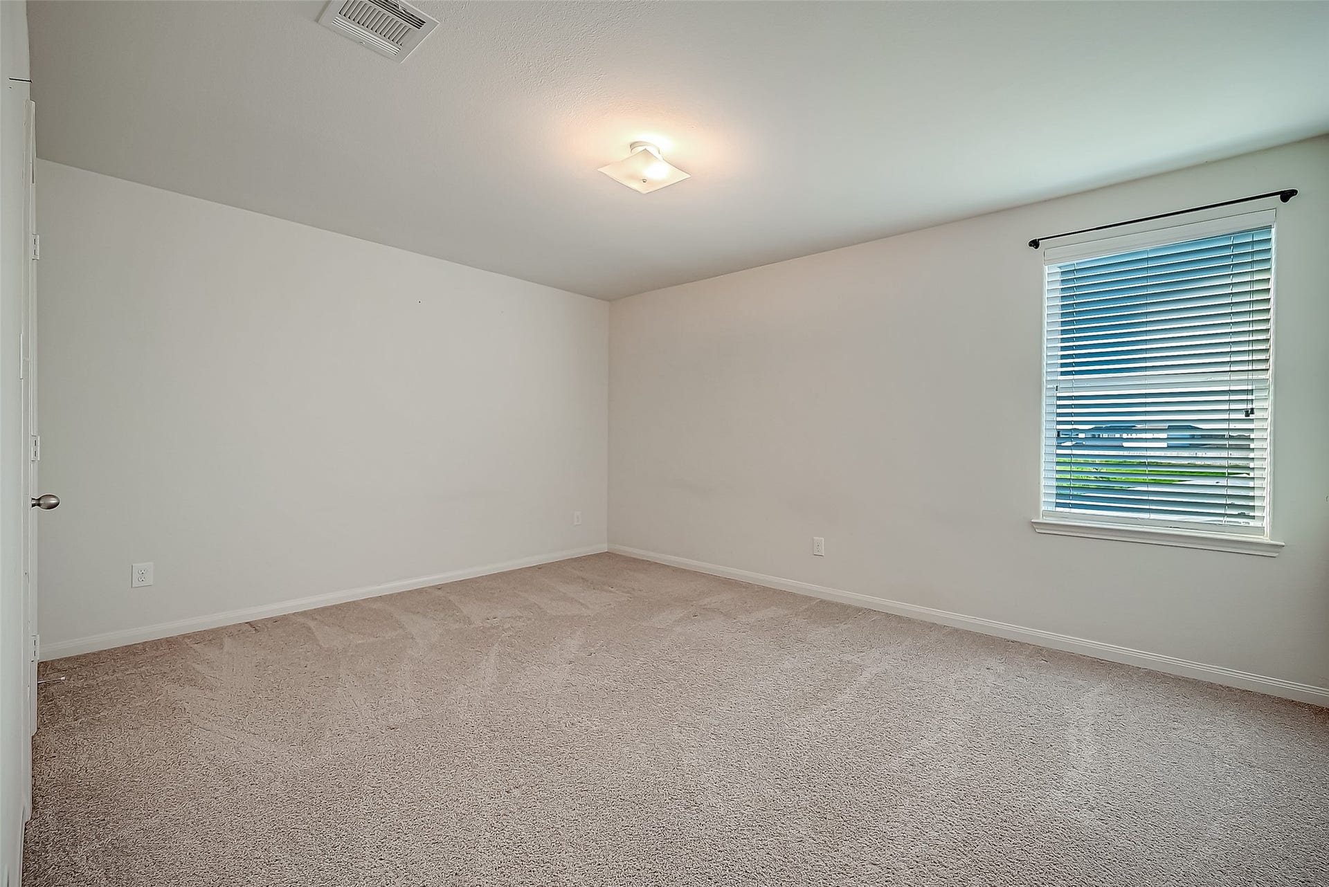 346 Apache Field Lane, La Marque, TX 77568 346 Apache Field Lane, La Marque, TX 77568