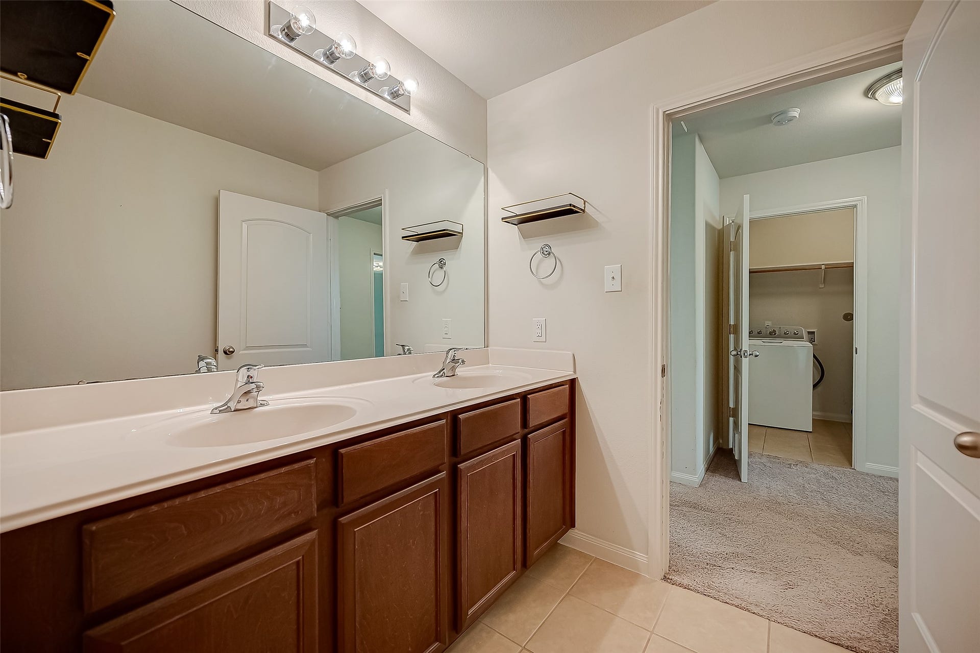 346 Apache Field Lane, La Marque, TX 77568 346 Apache Field Lane, La Marque, TX 77568