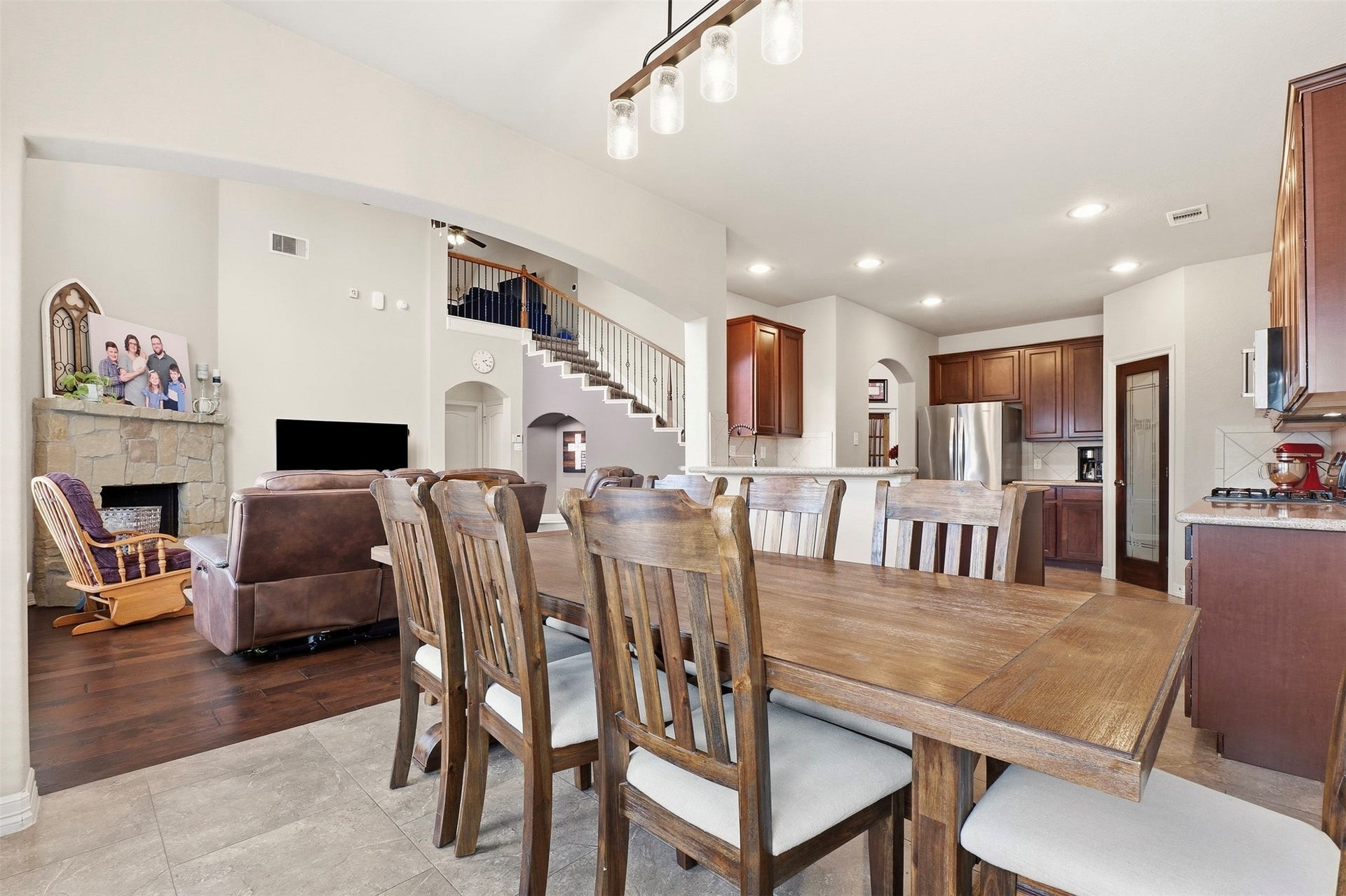 21615 Hansom Drive, Porter, TX 77365 21615 Hansom Drive, Porter, TX 77365