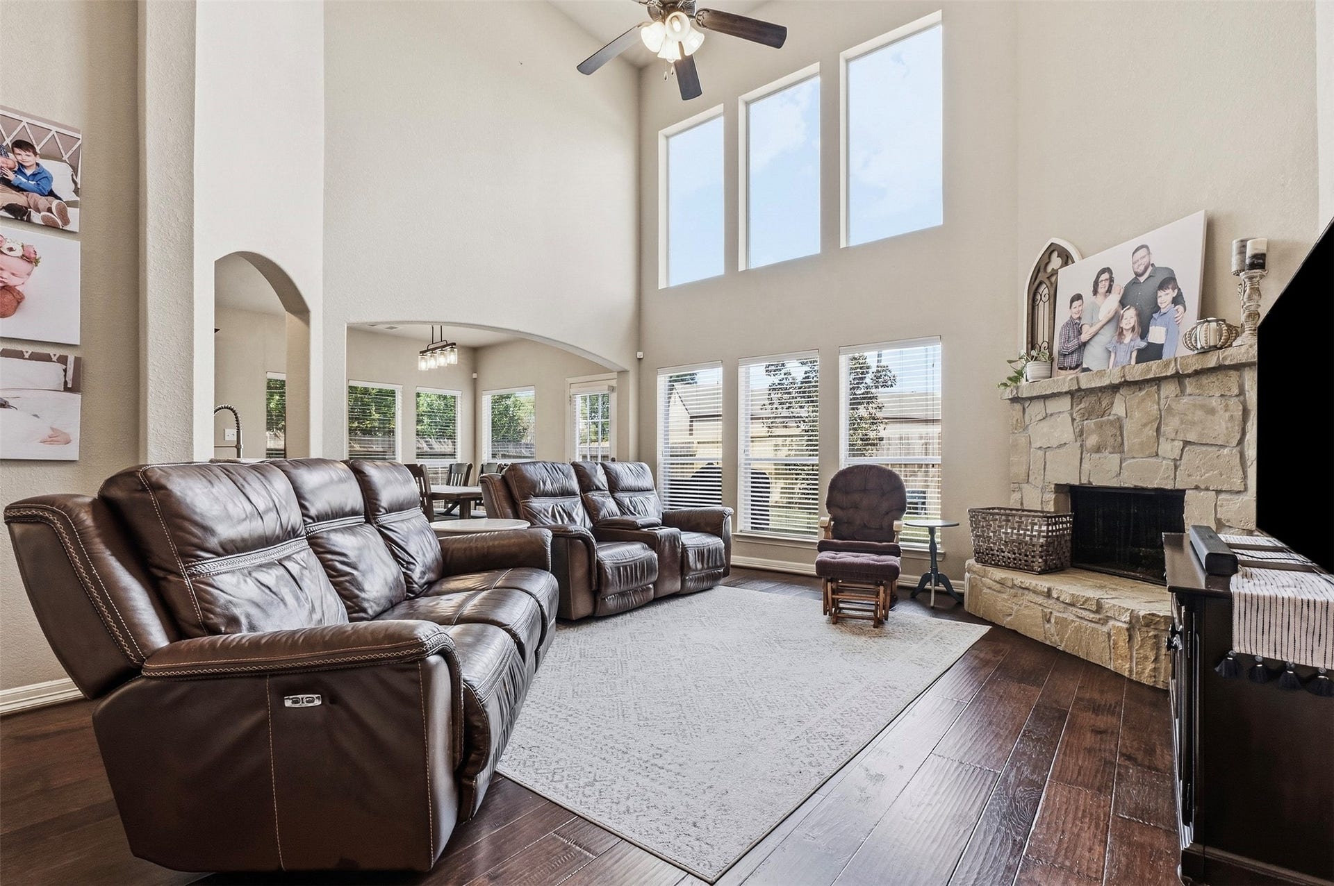 21615 Hansom Drive, Porter, TX 77365 21615 Hansom Drive, Porter, TX 77365