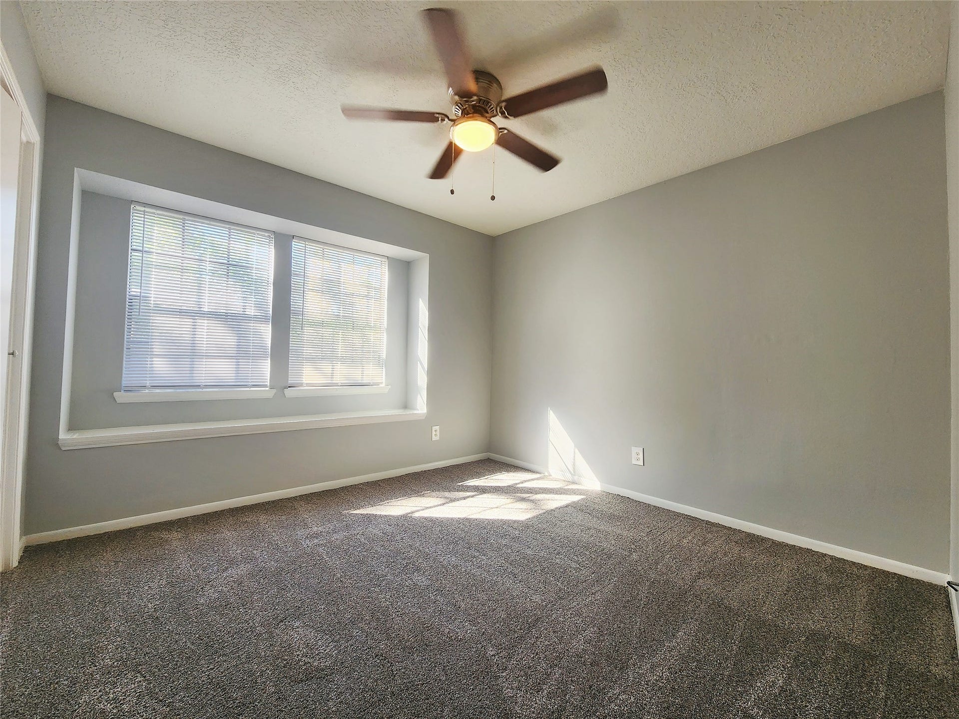 15006 Yorktown Colony Drive, Houston, TX 77084 15006 Yorktown Colony Drive, Houston, TX 77084