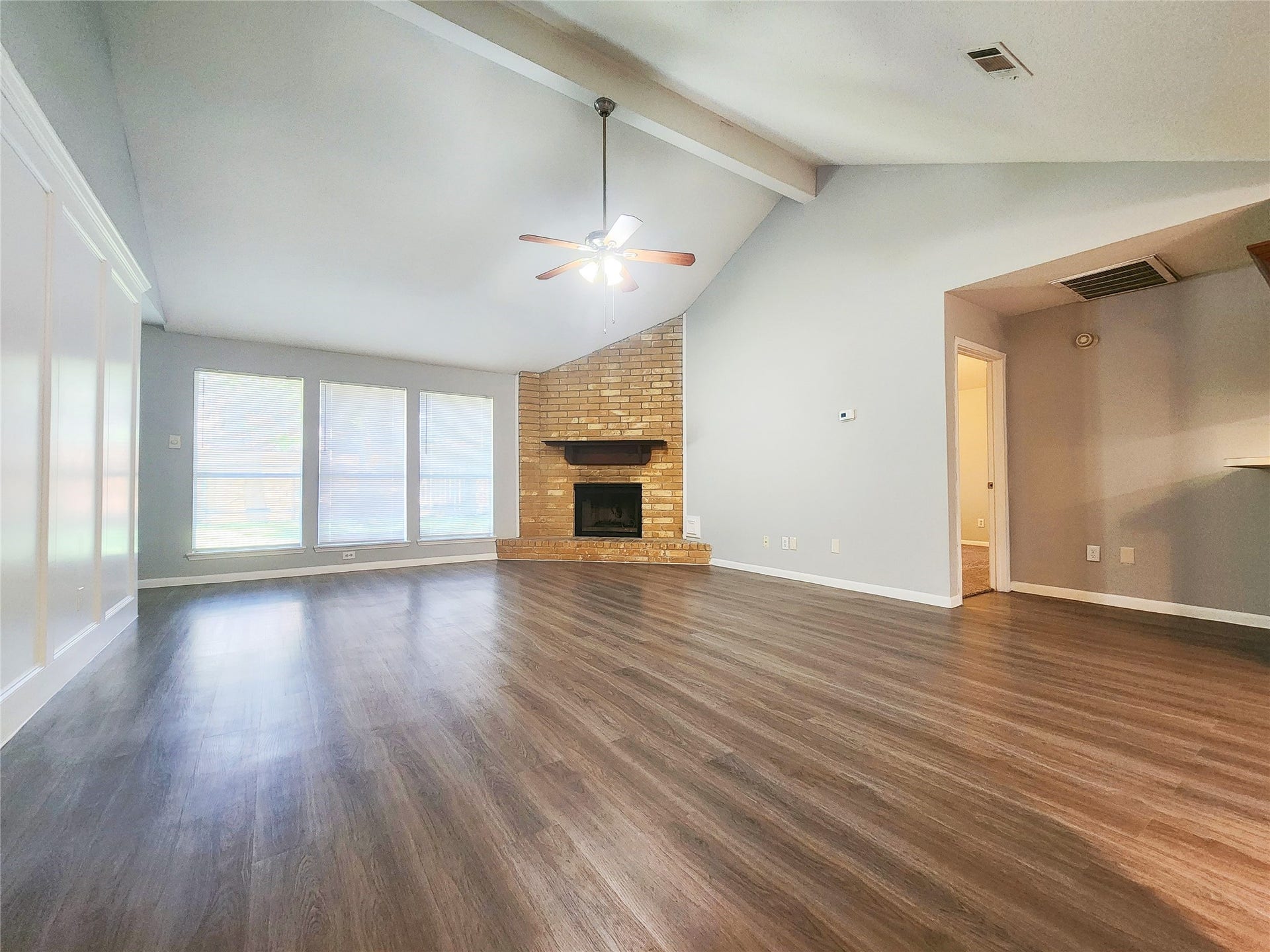 15006 Yorktown Colony Drive, Houston, TX 77084 15006 Yorktown Colony Drive, Houston, TX 77084