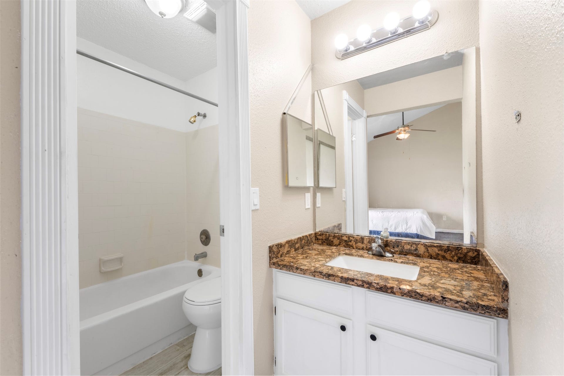 3410 E Heatherock Circle, Sugar Land, TX 77479 3410 E Heatherock Circle, Sugar Land, TX 77479
