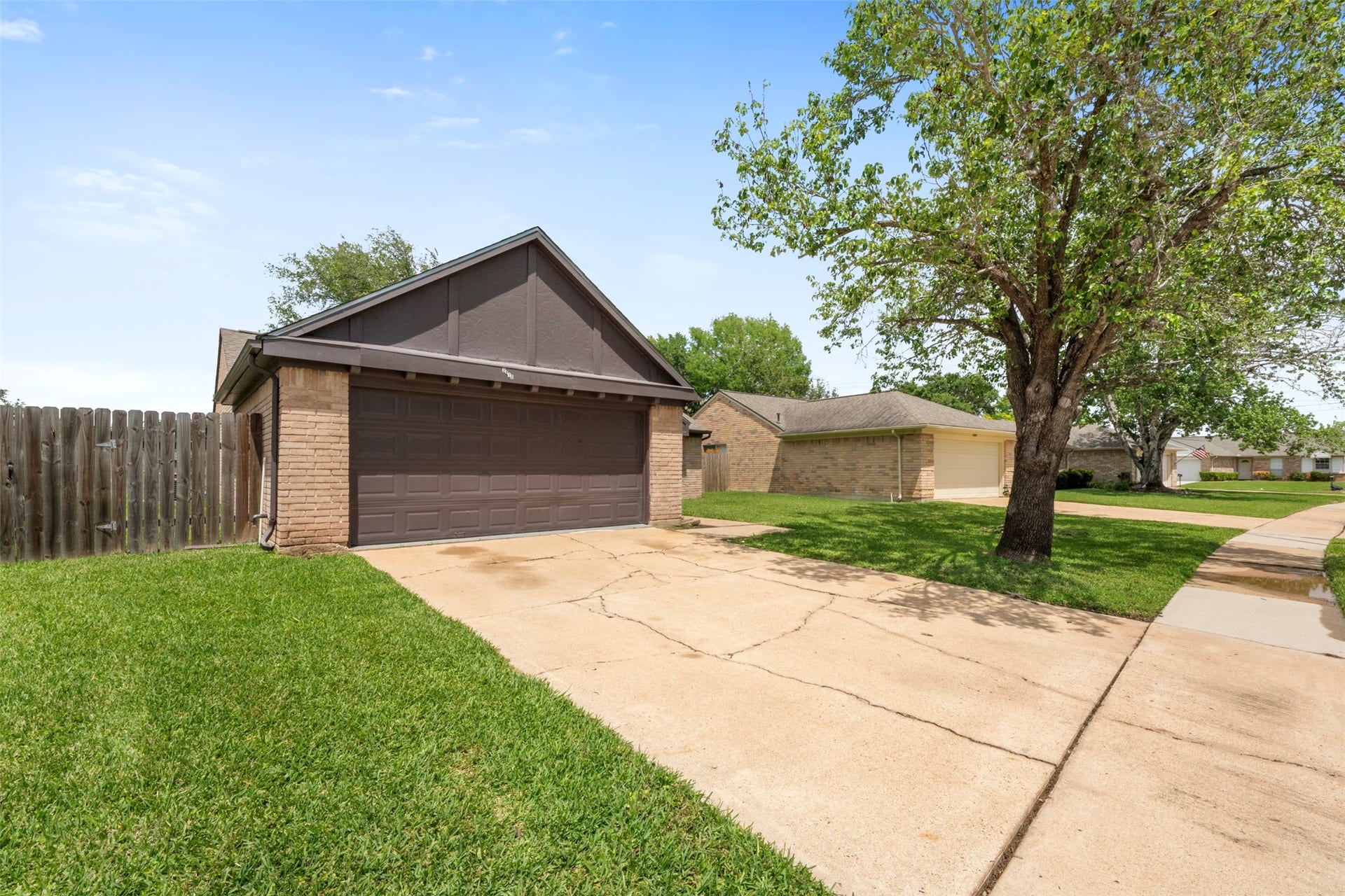 3410 E Heatherock Circle, Sugar Land, TX 77479 3410 E Heatherock Circle, Sugar Land, TX 77479