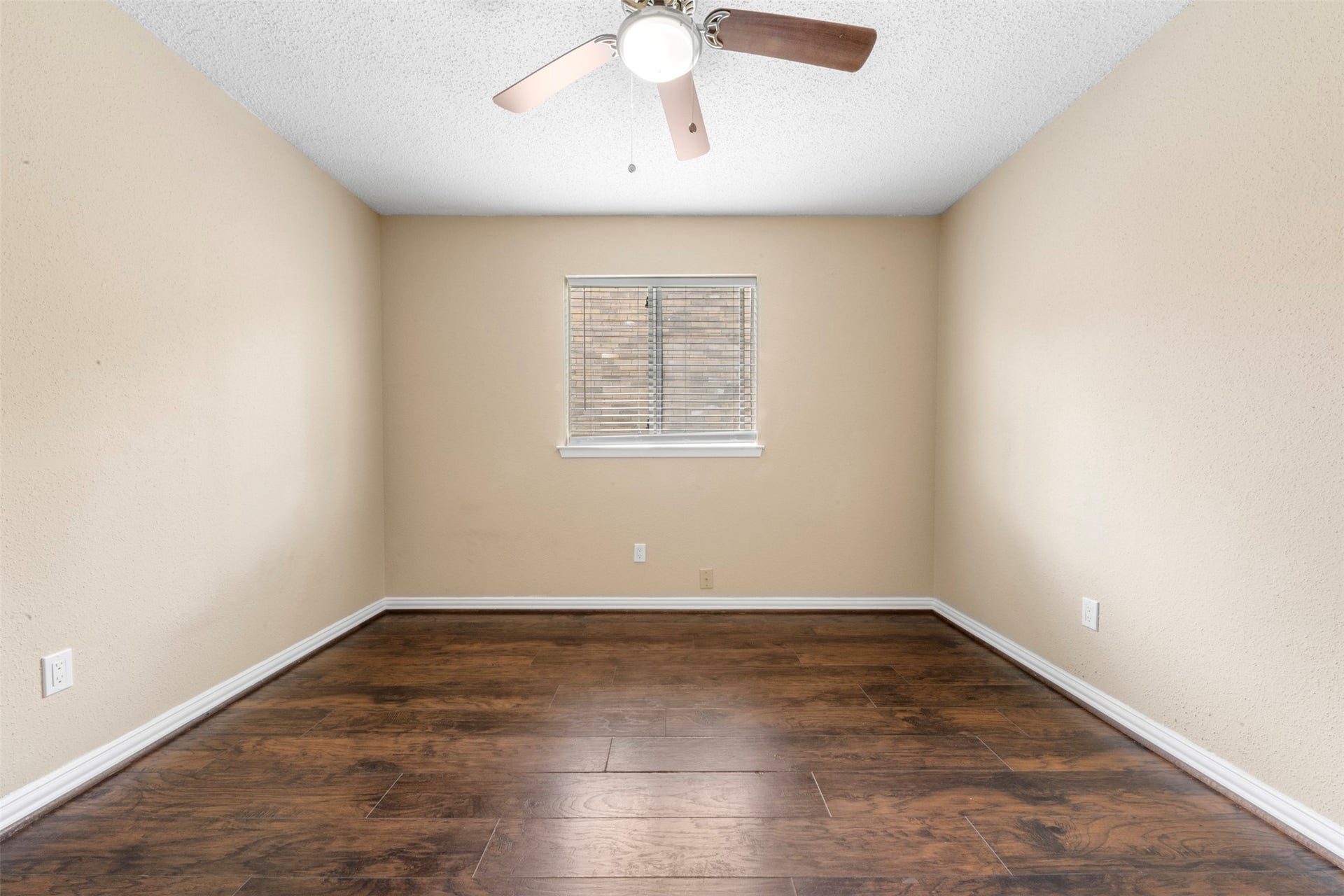 3410 E Heatherock Circle, Sugar Land, TX 77479 3410 E Heatherock Circle, Sugar Land, TX 77479