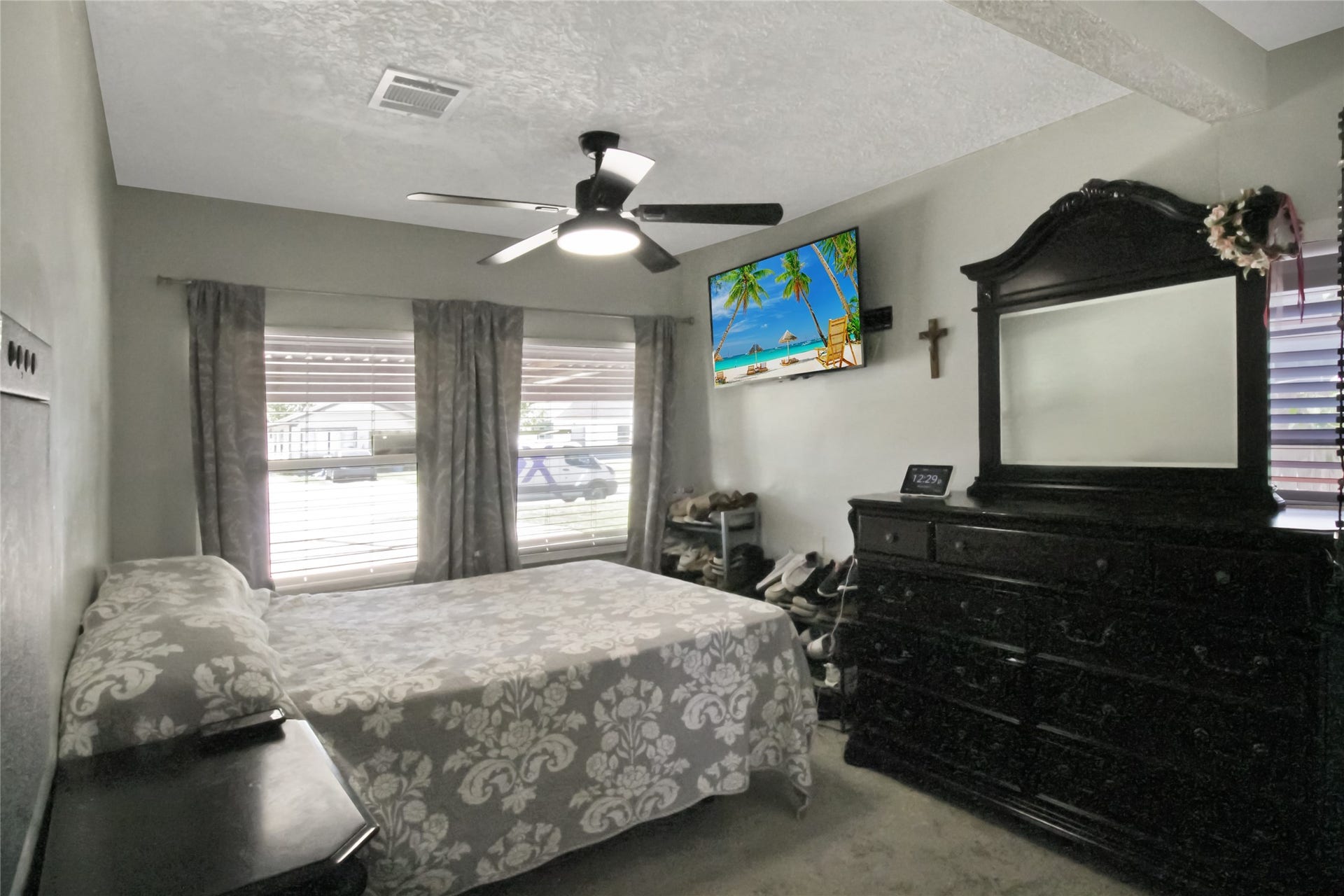 306 W Houston Avenue, Pasadena, TX 77502 Bedroom 1