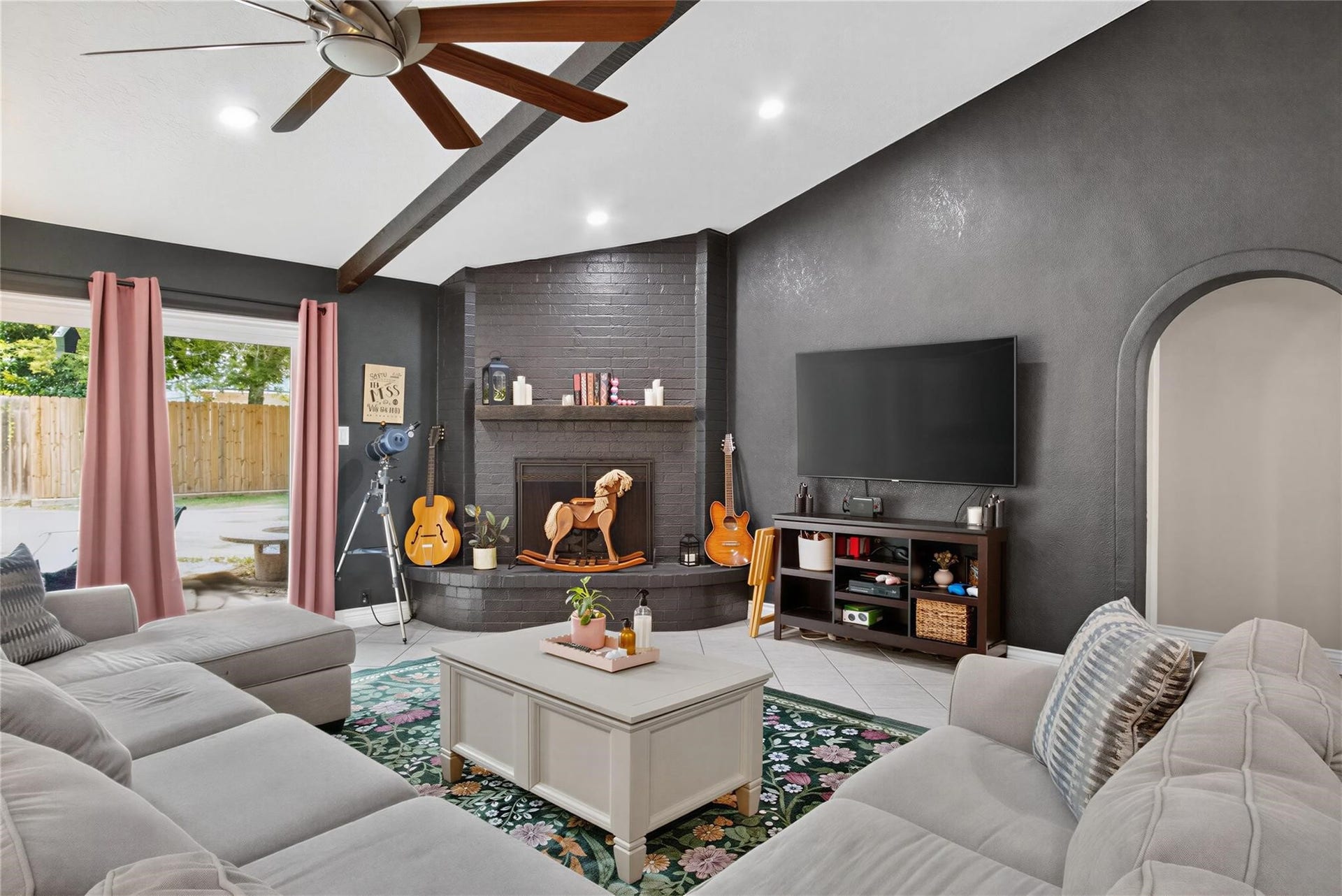 5451 Appleblossom Lane, Friendswood, TX 77546 5451 Appleblossom Lane, Friendswood, TX 77546