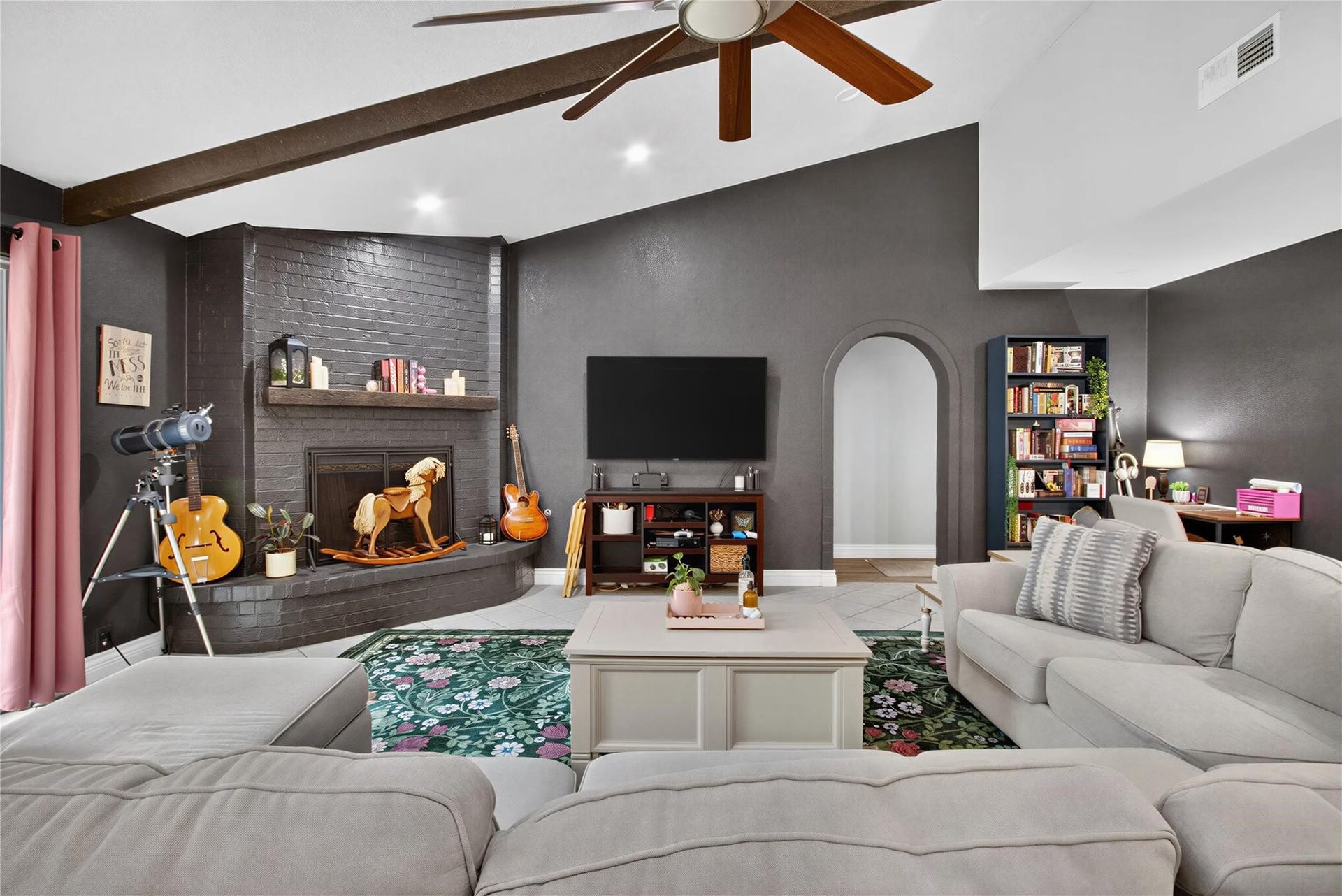 5451 Appleblossom Lane, Friendswood, TX 77546 5451 Appleblossom Lane, Friendswood, TX 77546