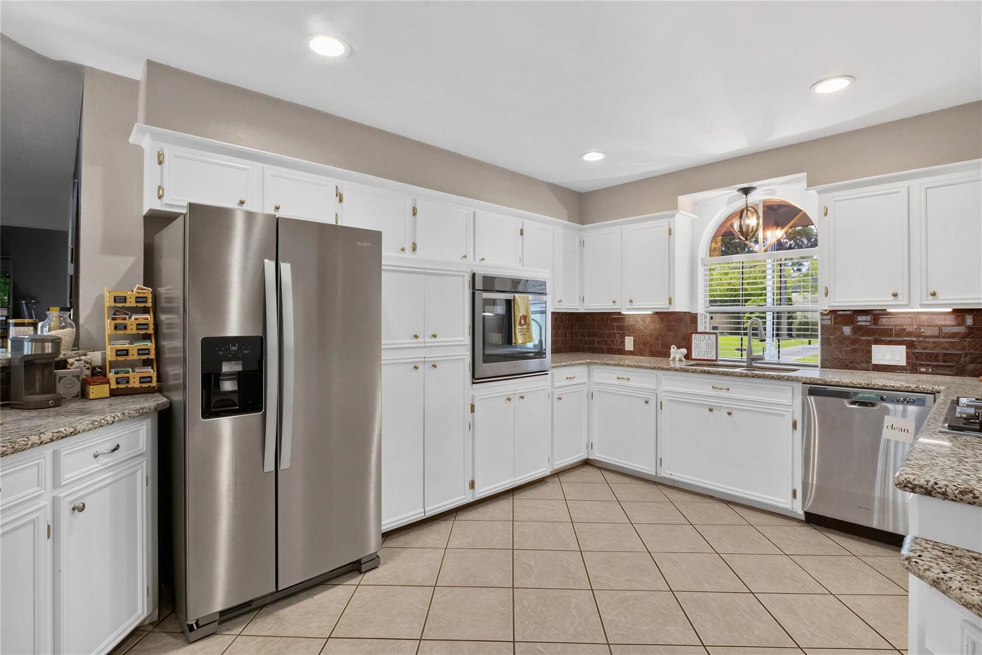 5451 Appleblossom Lane, Friendswood, TX 77546 5451 Appleblossom Lane, Friendswood, TX 77546