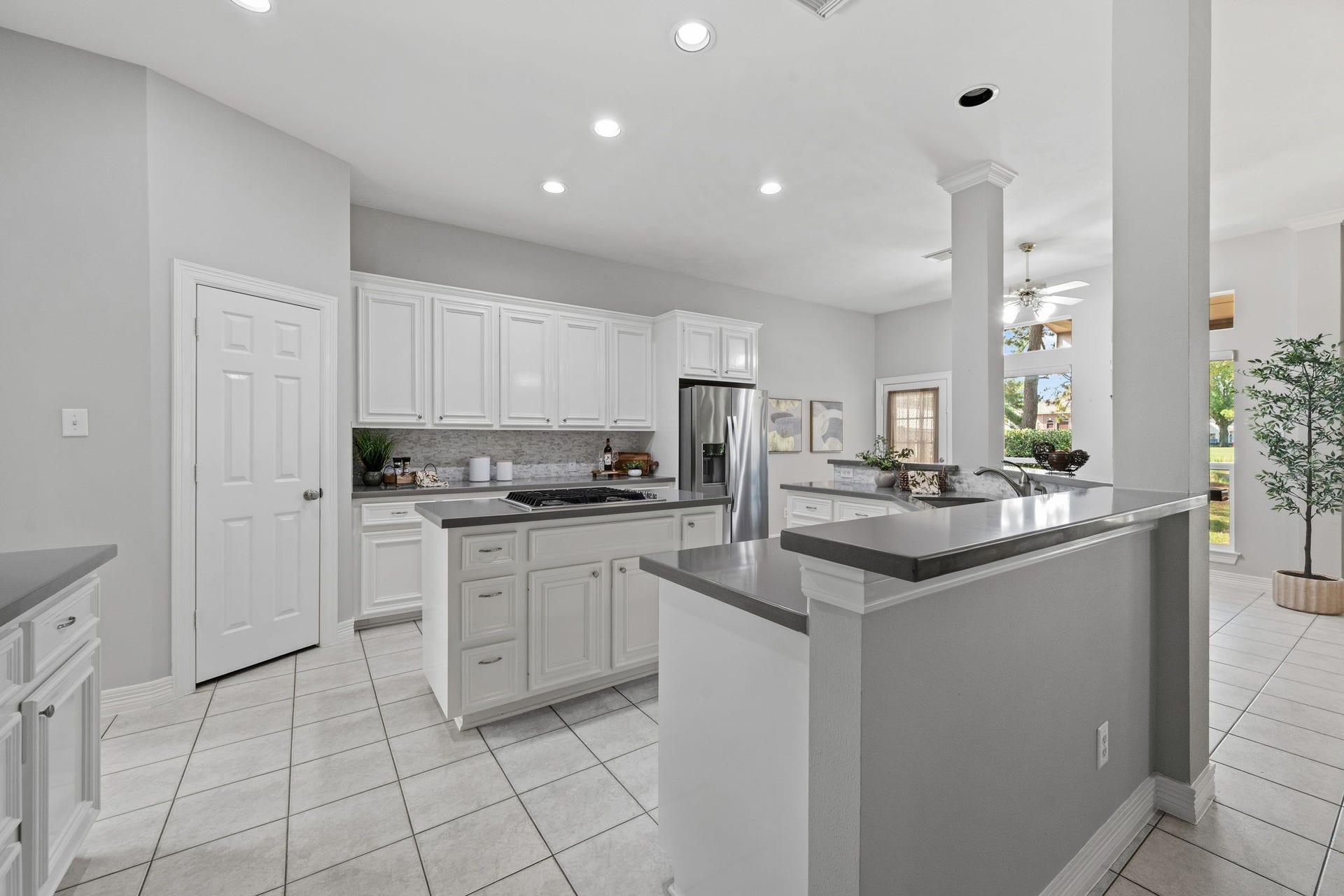 8223 Malardcrest Drive, Humble, TX 77346 8223 Malardcrest Drive, Humble, TX 77346