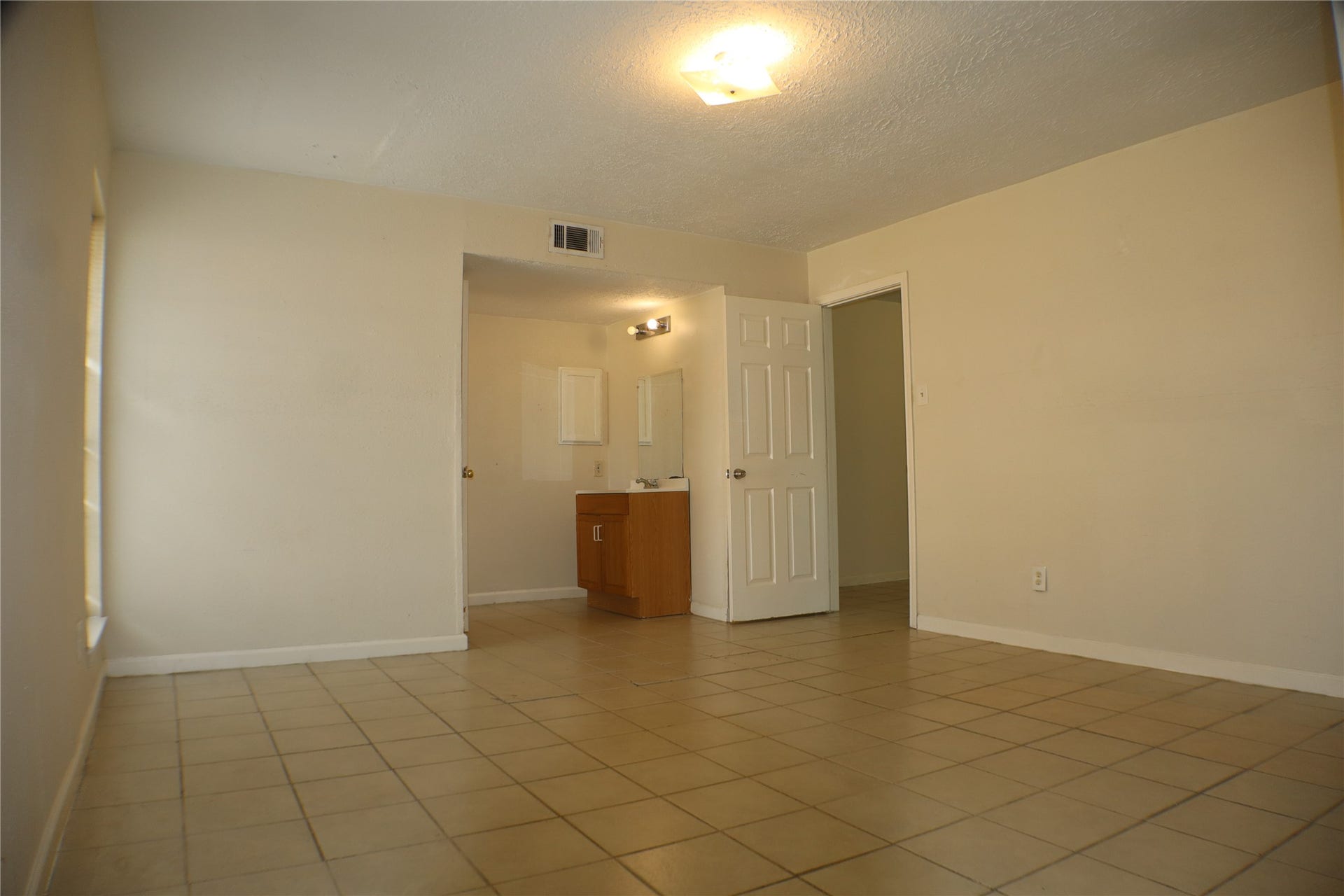 19307 Lazy Valley Drive, Katy, TX 77449 19307 Lazy Valley Drive, Katy, TX 77449