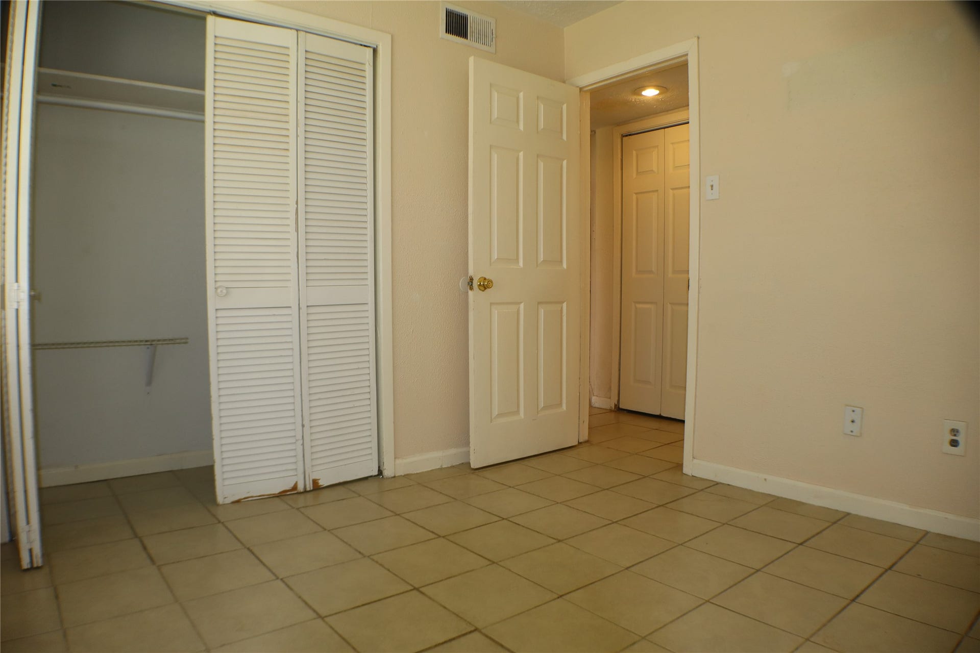 19307 Lazy Valley Drive, Katy, TX 77449 19307 Lazy Valley Drive, Katy, TX 77449