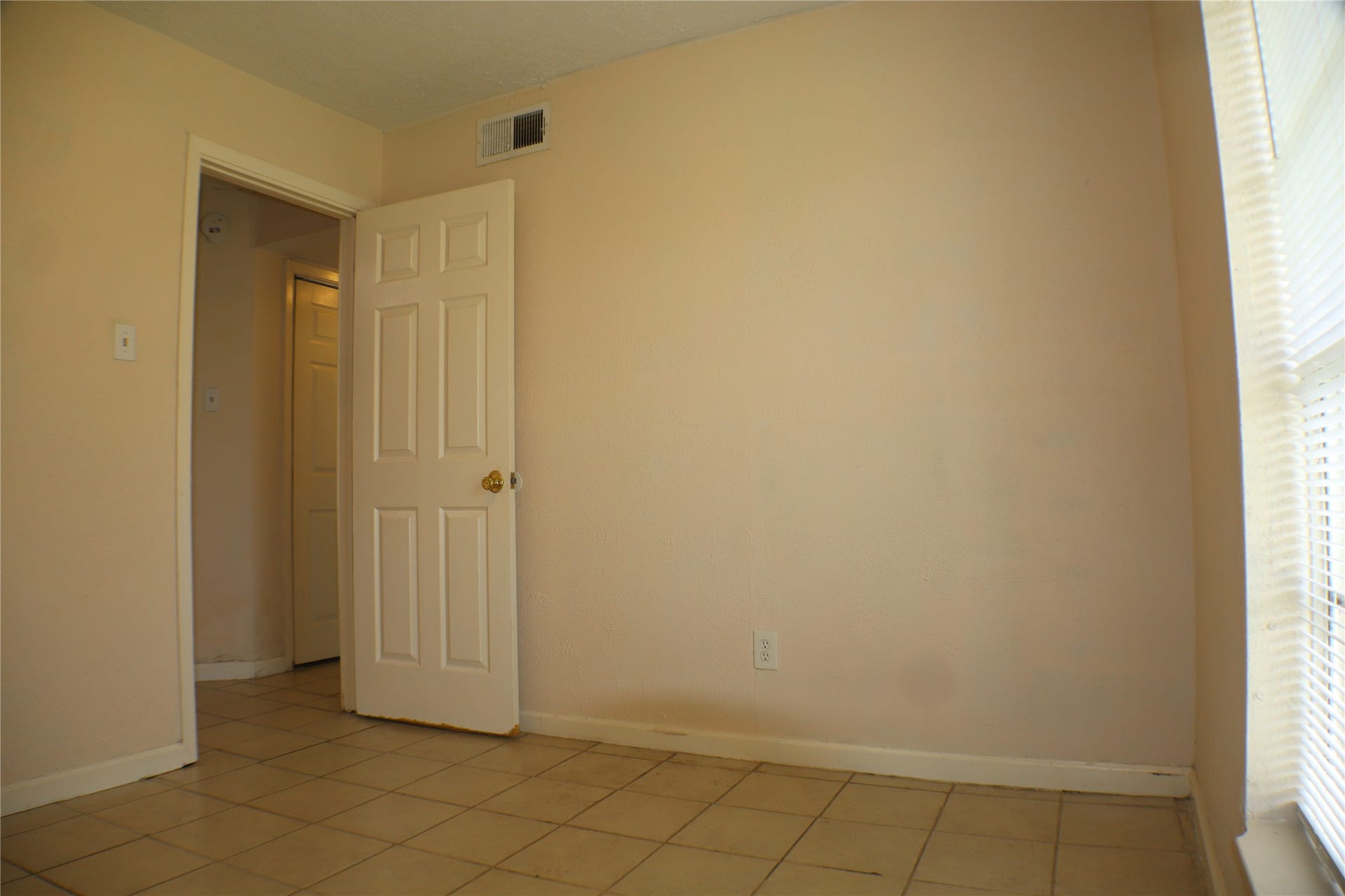 19307 Lazy Valley Drive, Katy, TX 77449 19307 Lazy Valley Drive, Katy, TX 77449