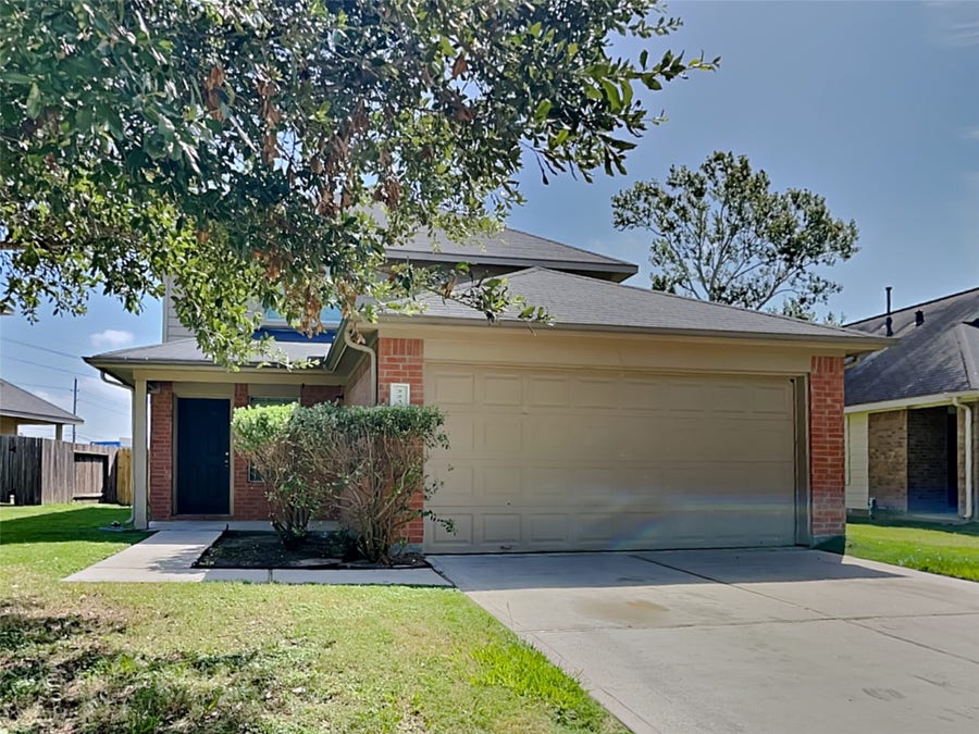 Property photo for 22366 Queenbury Hills Drive, Houston, TX