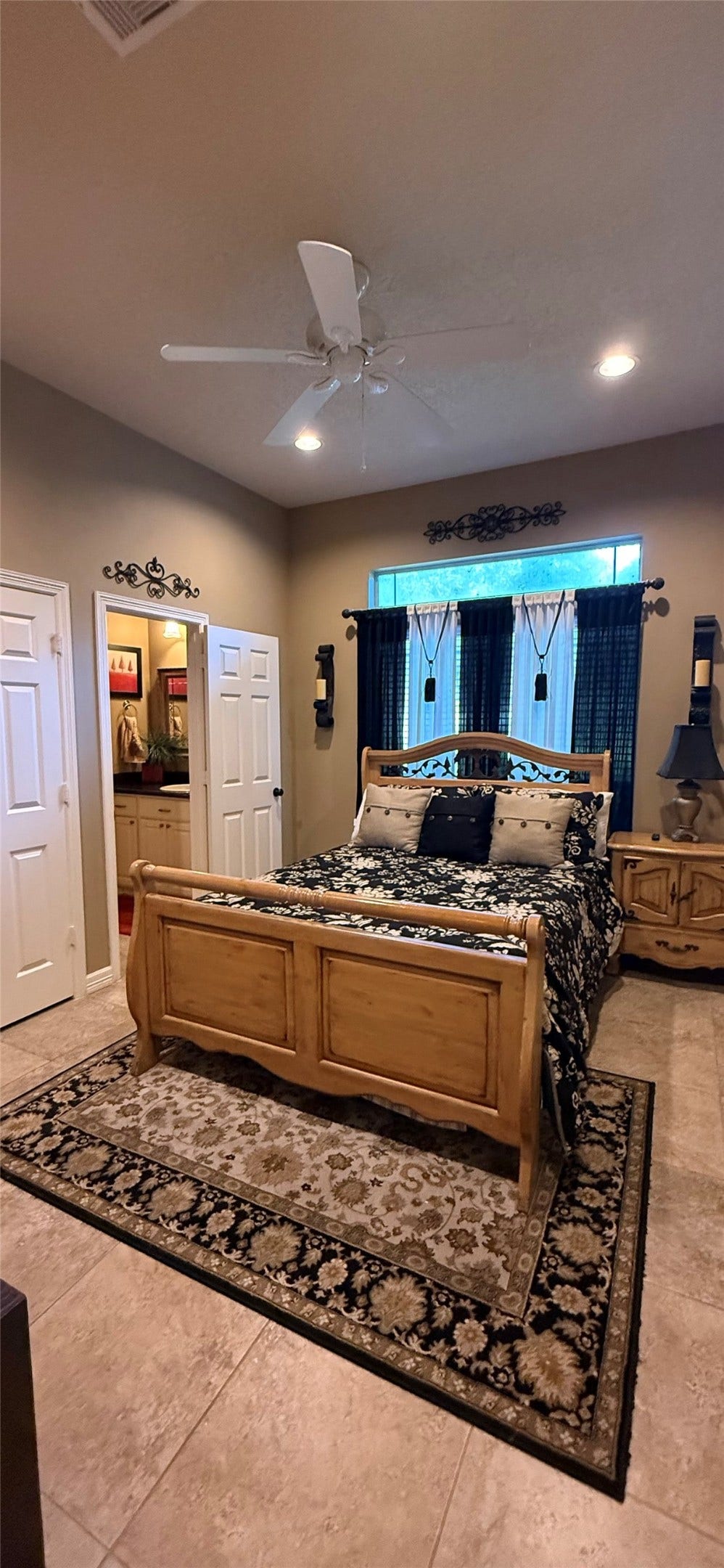 15777 Skeg Drive, Crosby, TX 77532 15777 Skeg Drive, Crosby, TX 77532