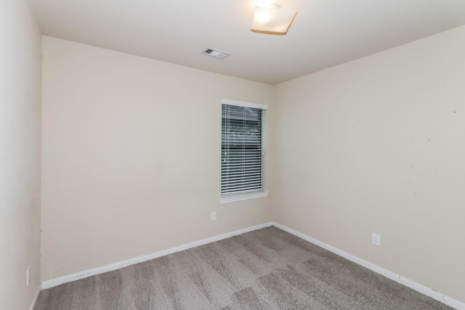 429 De Coster Boulevard, Alvin, TX 77511 429 De Coster Boulevard, Alvin, TX 77511