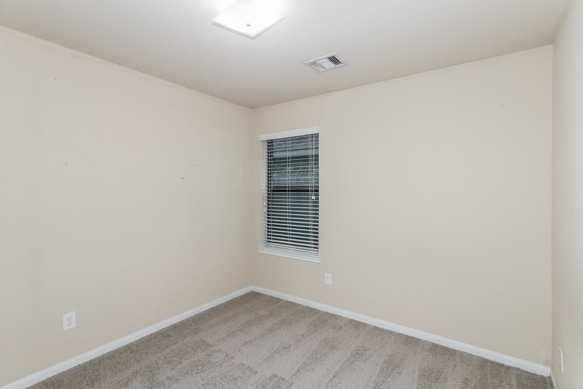 429 De Coster Boulevard, Alvin, TX 77511 429 De Coster Boulevard, Alvin, TX 77511