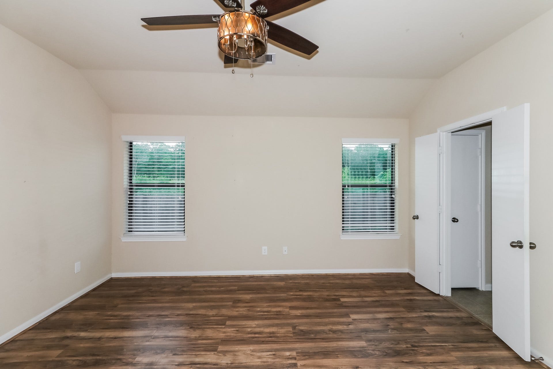 429 De Coster Boulevard, Alvin, TX 77511 429 De Coster Boulevard, Alvin, TX 77511