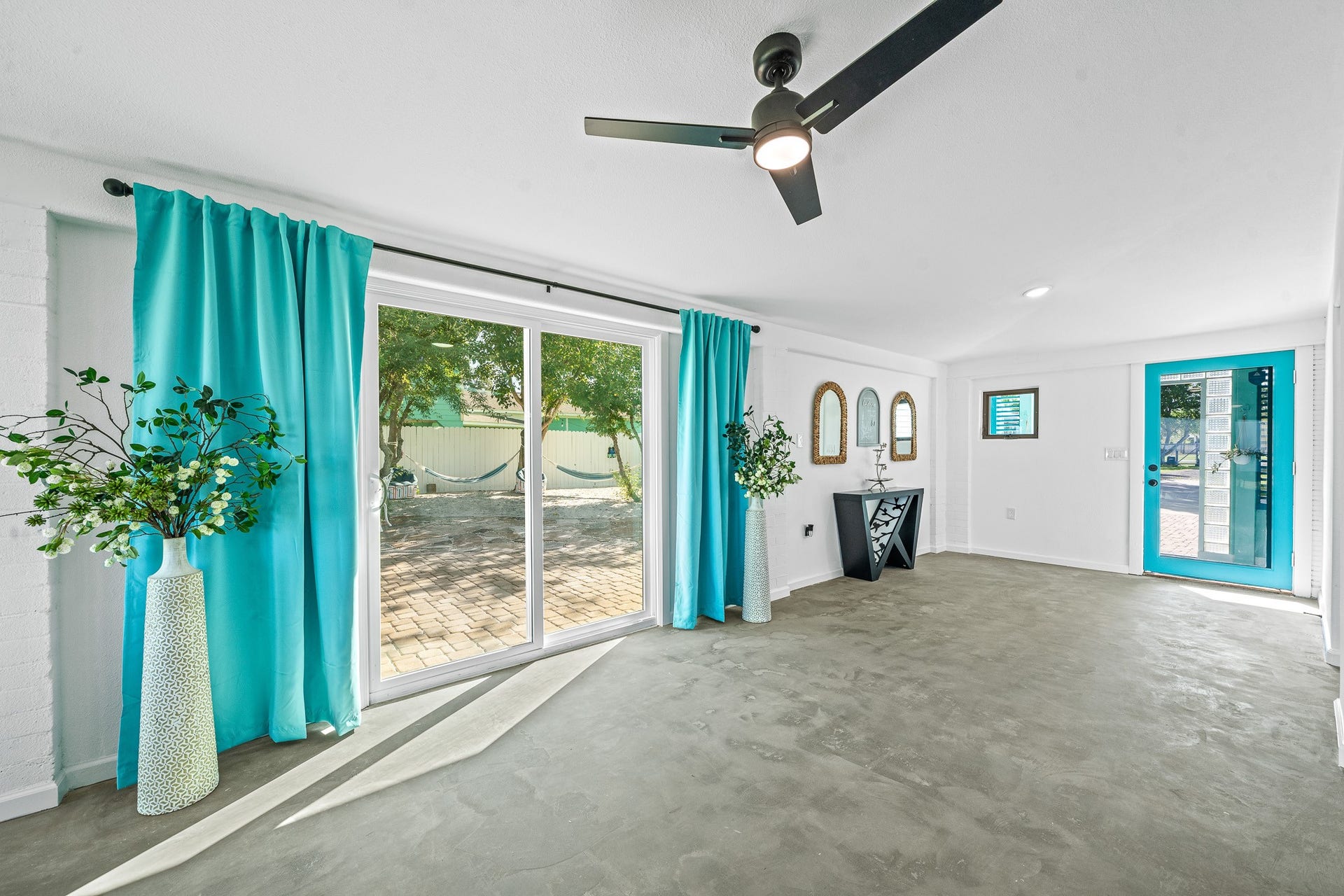 815 5th Street, Dickinson, TX 77539 815 5th Street, Dickinson, TX 77539