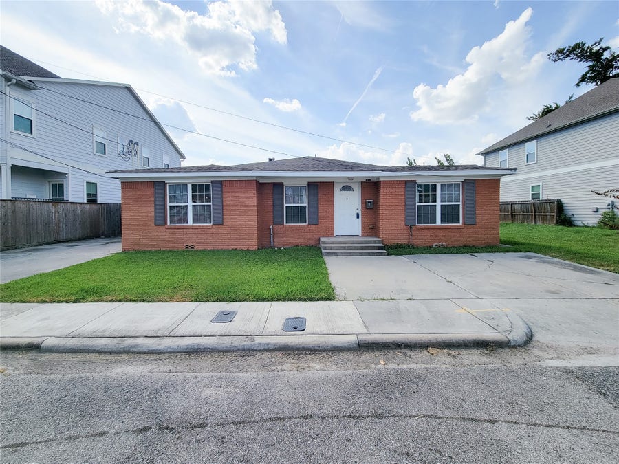Property photo for 3401 Delhi, #B, Houston, TX