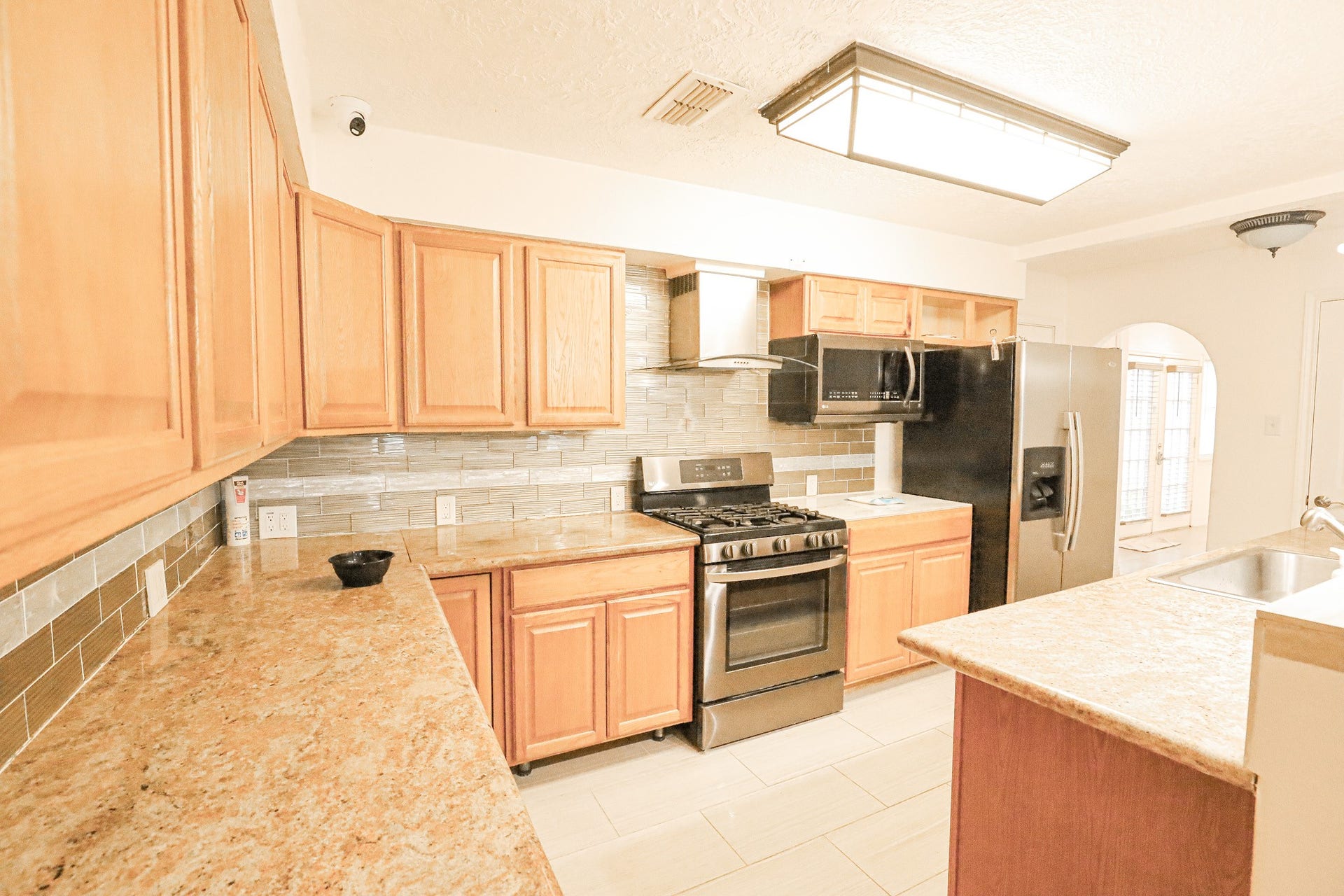 27 Marlin Lane, Baytown, TX 77520 27 Marlin Lane, Baytown, TX 77520