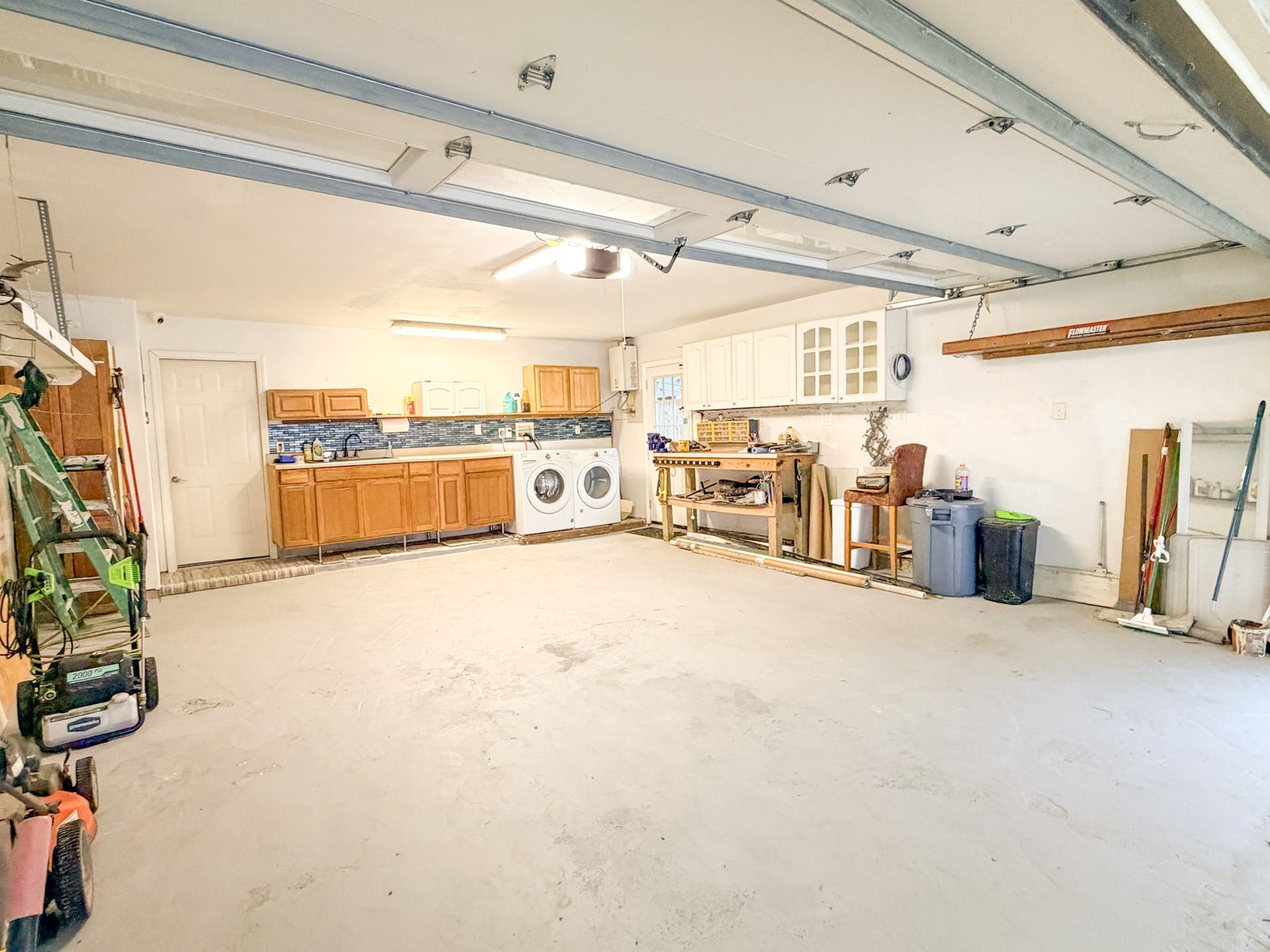 27 Marlin Lane, Baytown, TX 77520 27 Marlin Lane, Baytown, TX 77520
