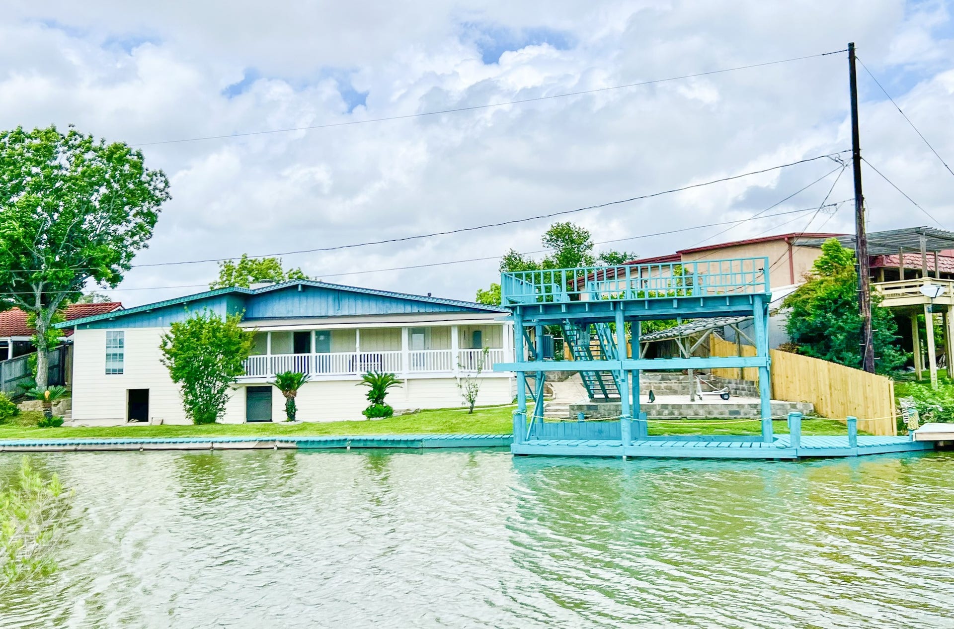 27 Marlin Lane, Baytown, TX 77520 27 Marlin Lane, Baytown, TX 77520