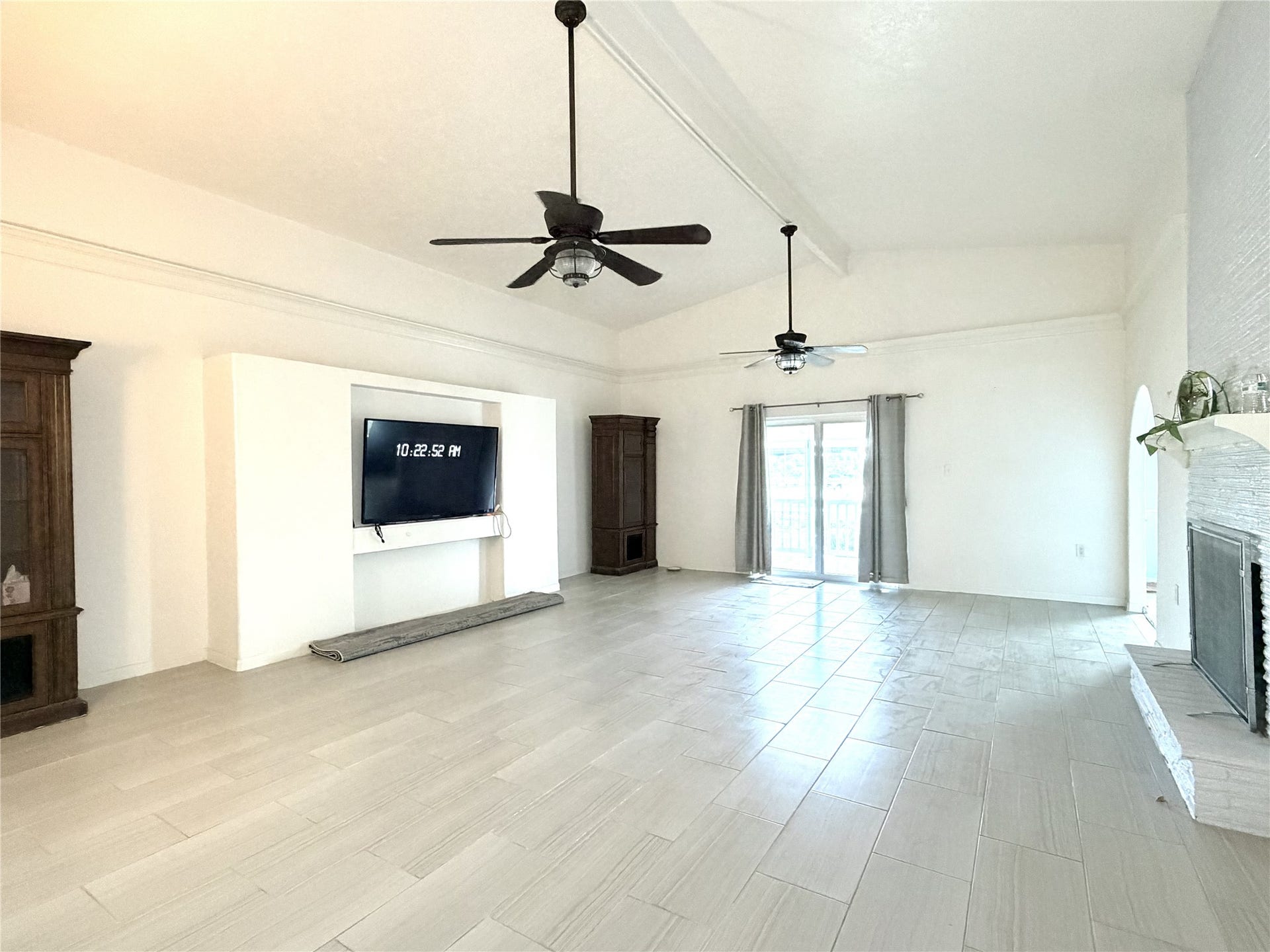 27 Marlin Lane, Baytown, TX 77520 27 Marlin Lane, Baytown, TX 77520