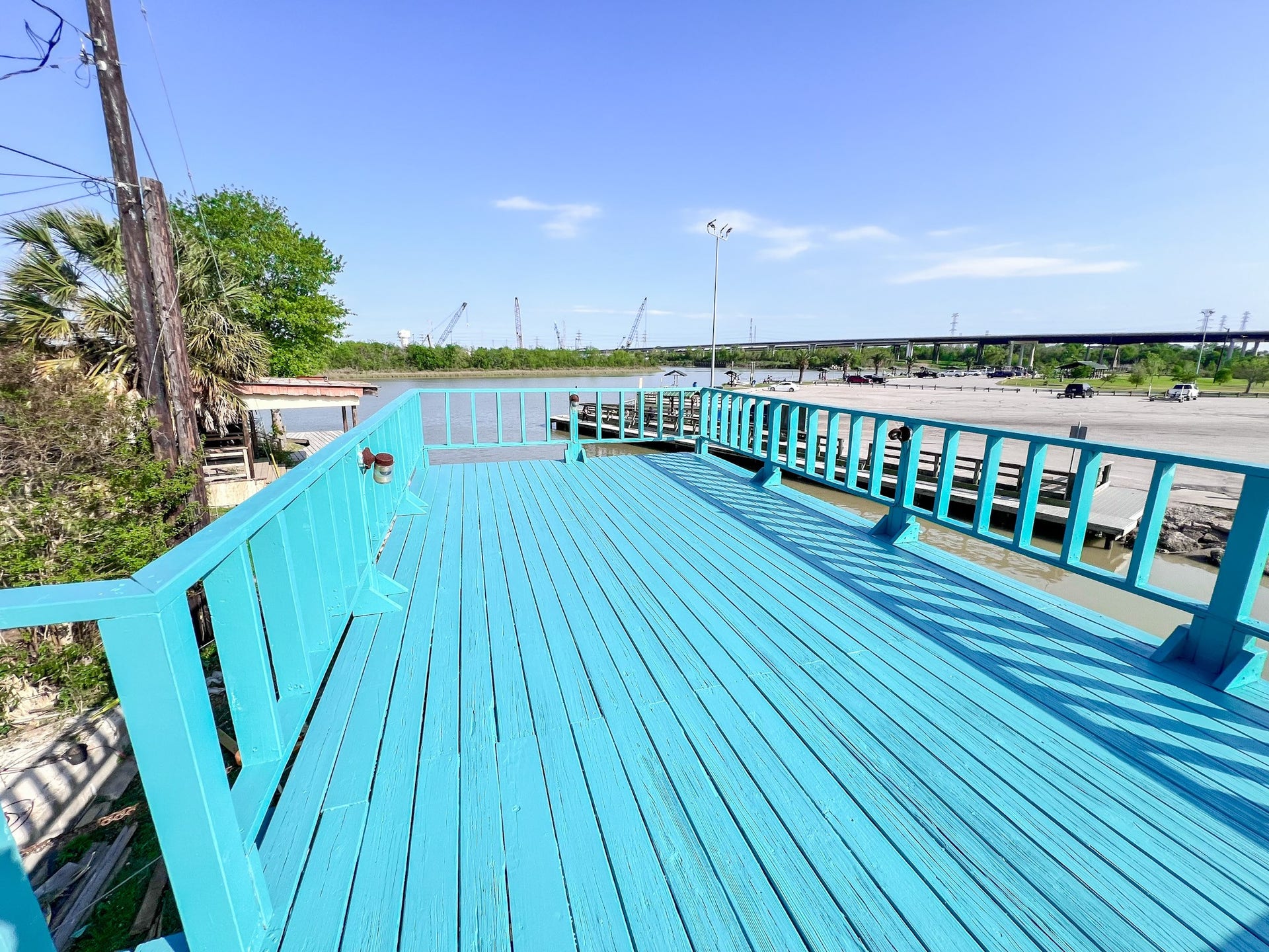 27 Marlin Lane, Baytown, TX 77520 27 Marlin Lane, Baytown, TX 77520
